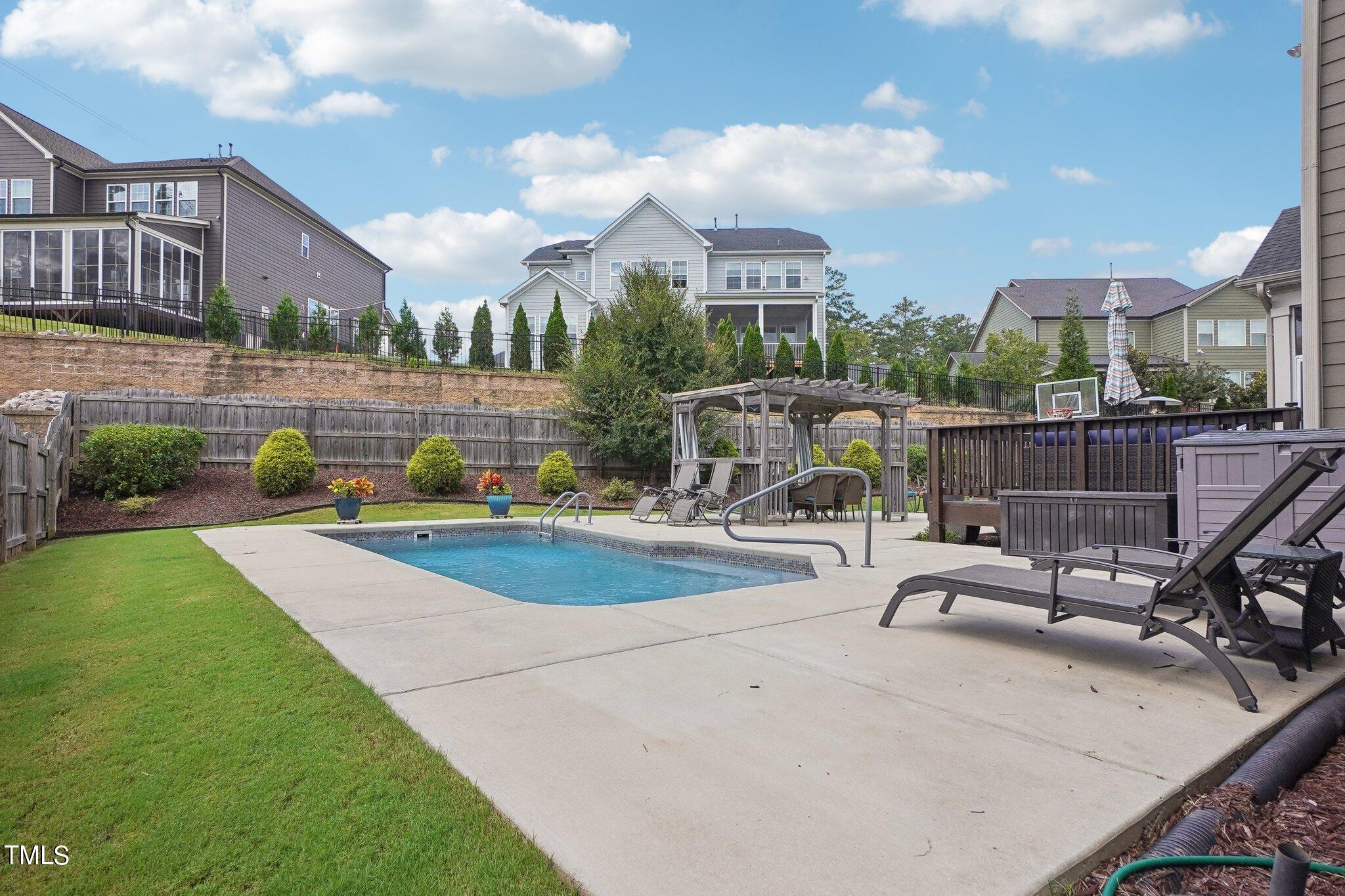 2413 Canoe Creek Lane