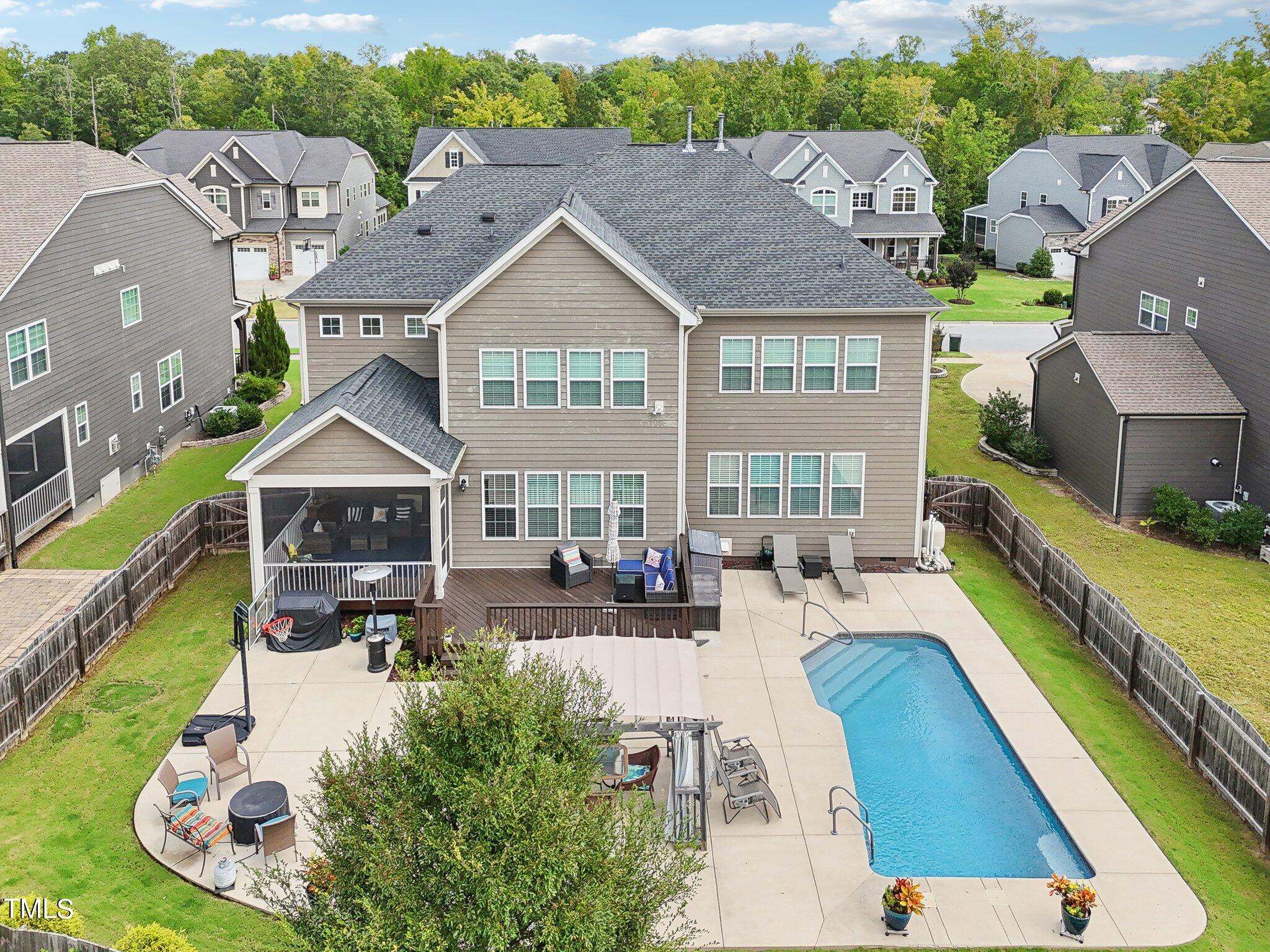 2413 Canoe Creek Lane