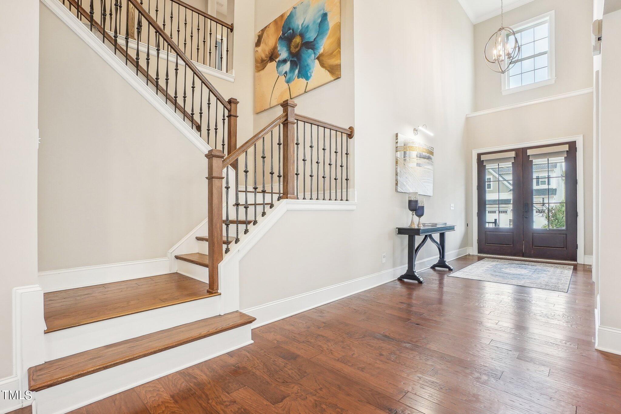2413 Canoe Creek Lane