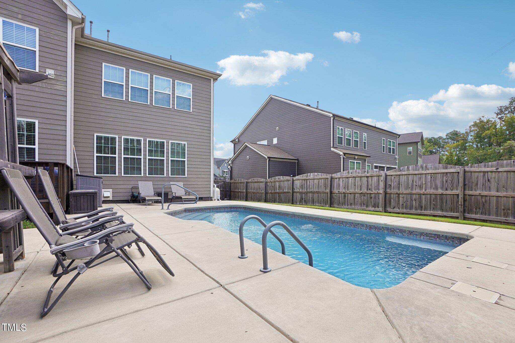 2413 Canoe Creek Lane