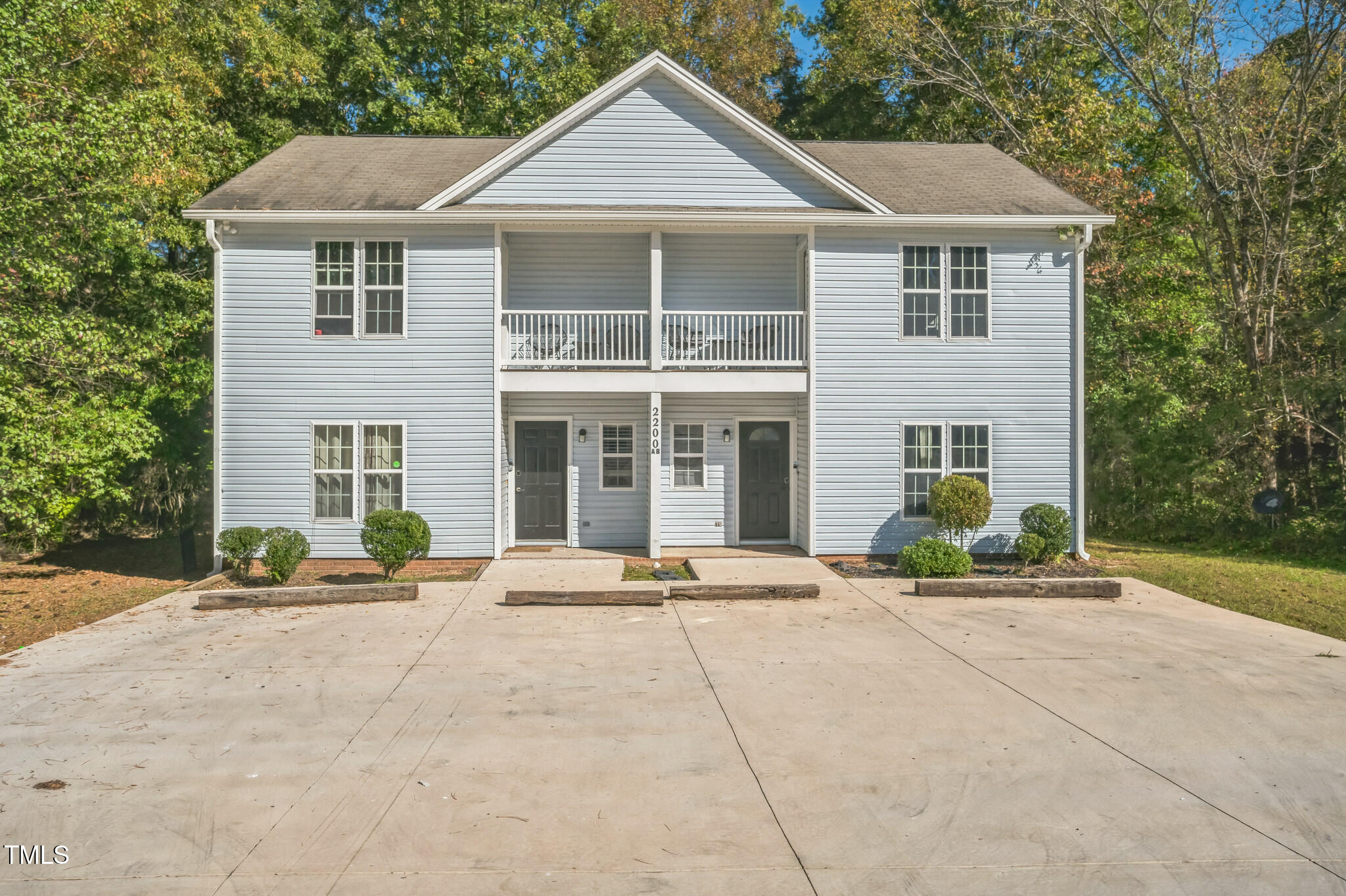 2200 Anthony Drive