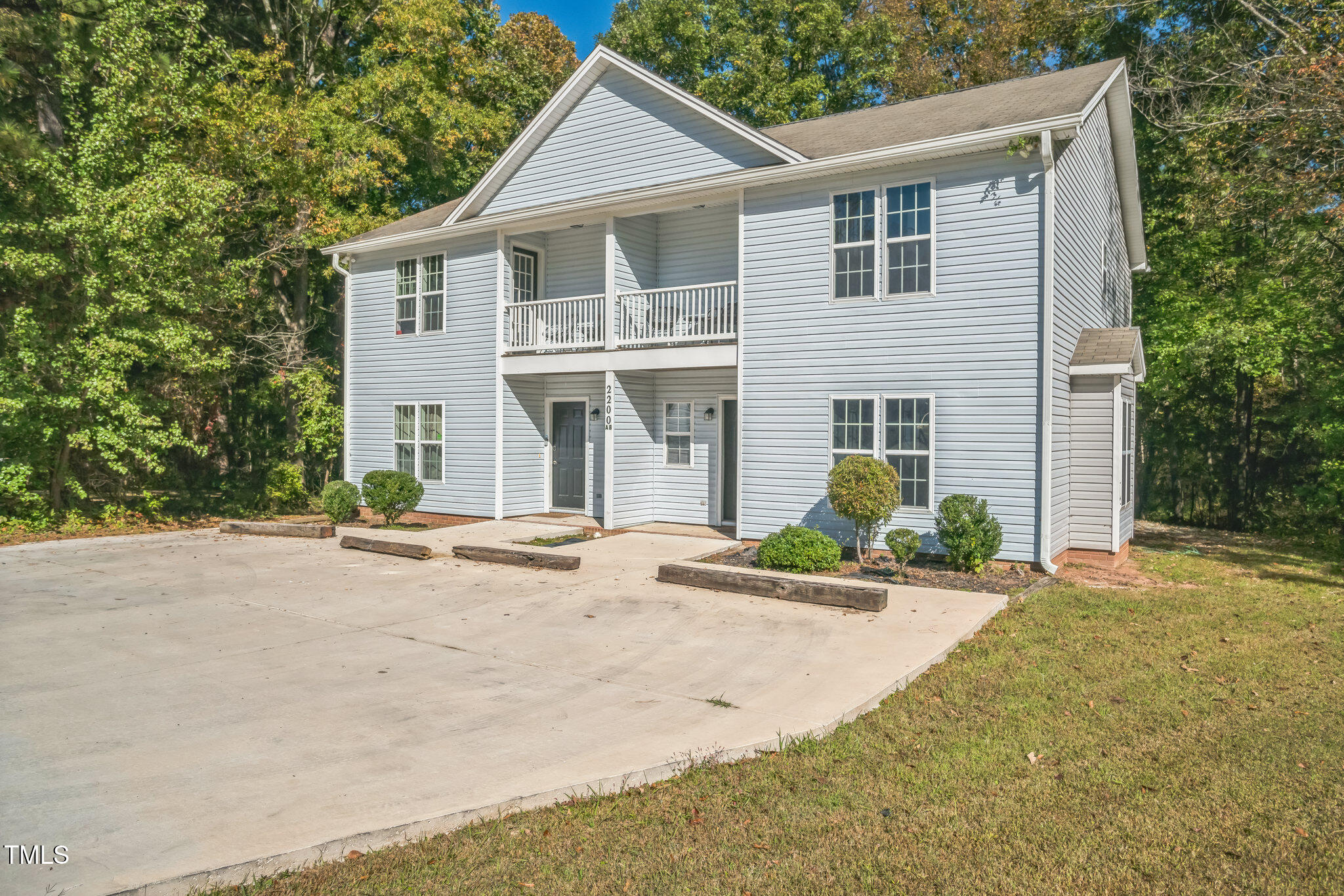 2200 Anthony Drive