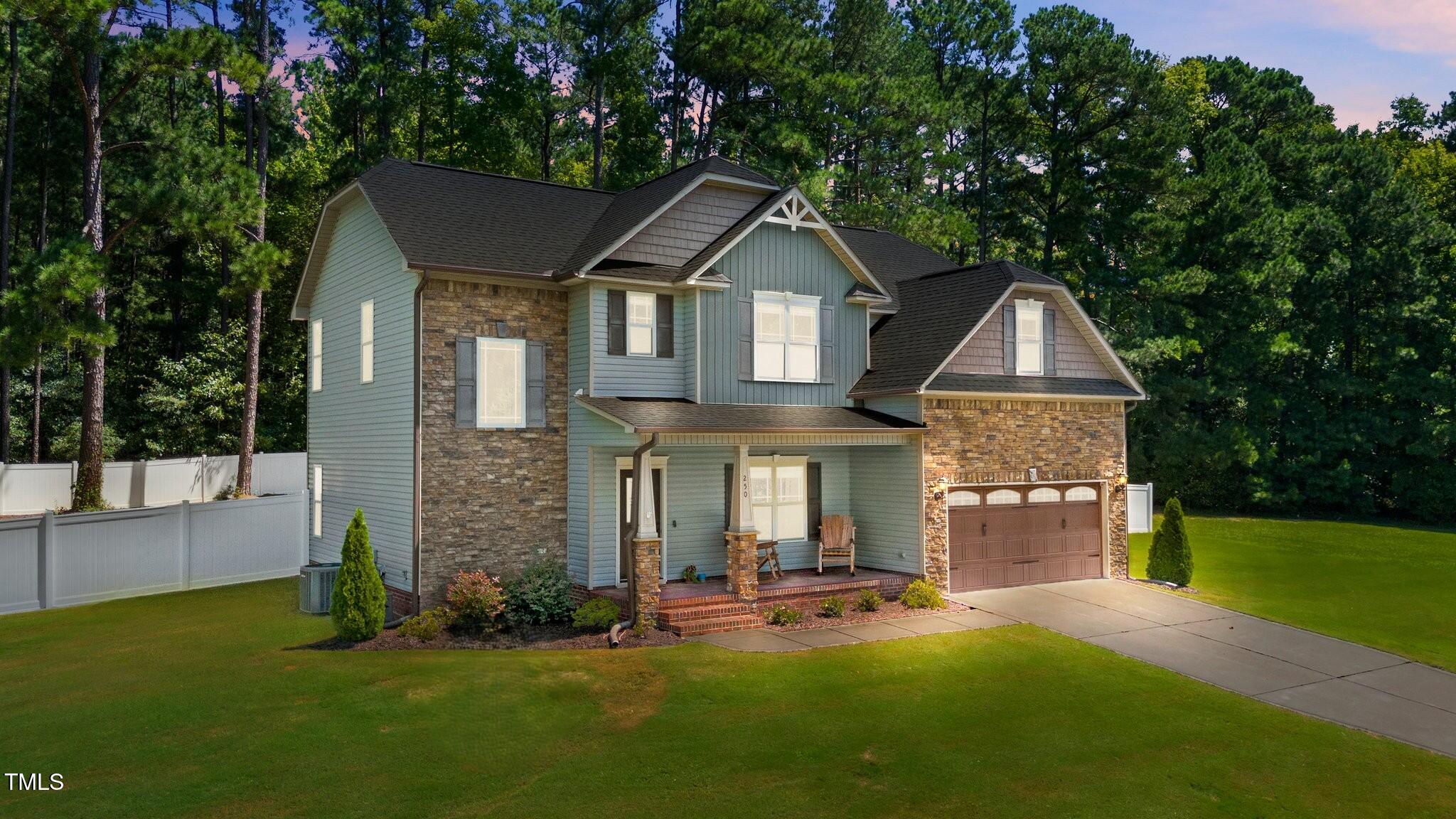 250 Carsons Creek Trail