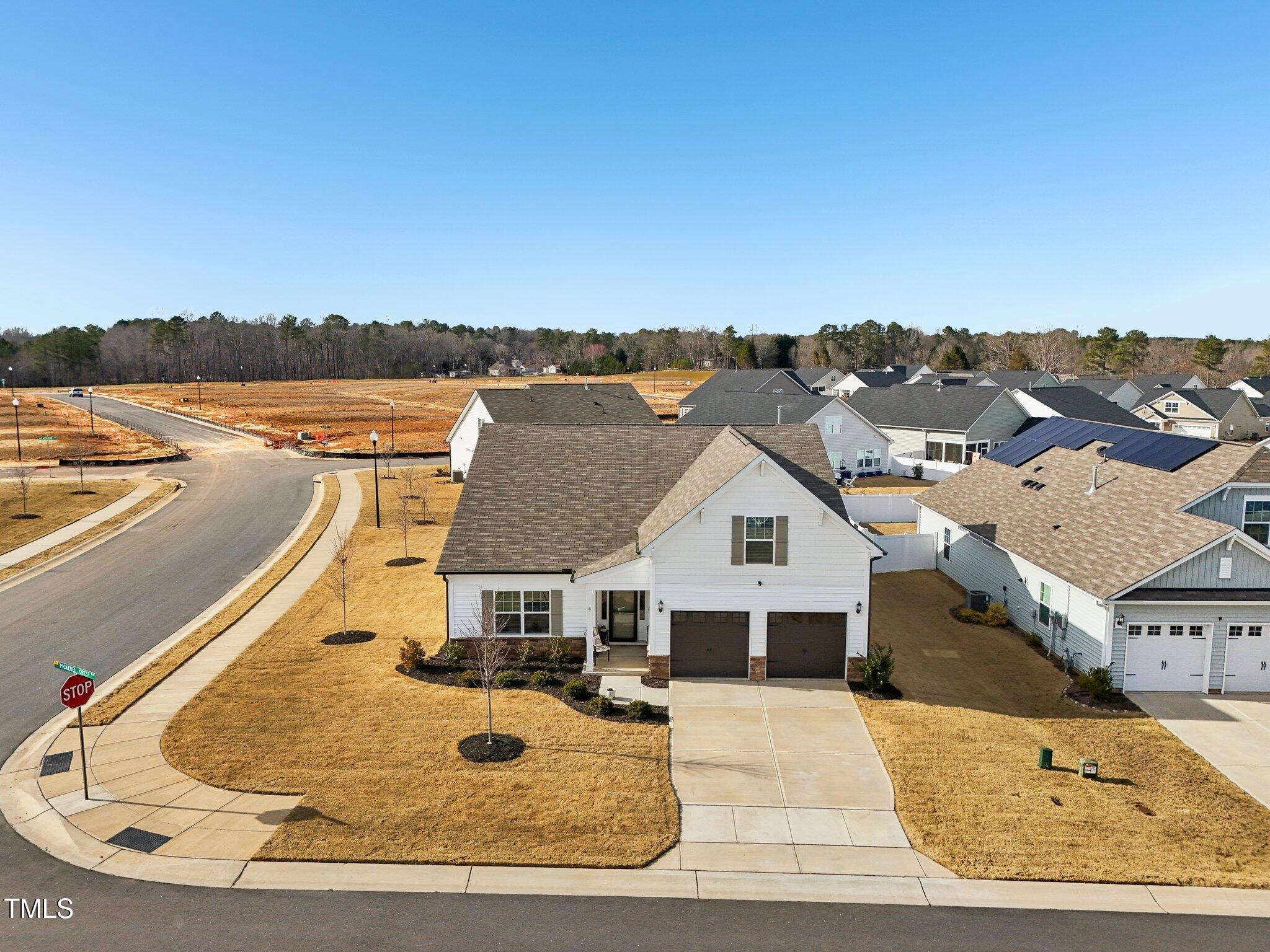 5 Pickerel Crest Way