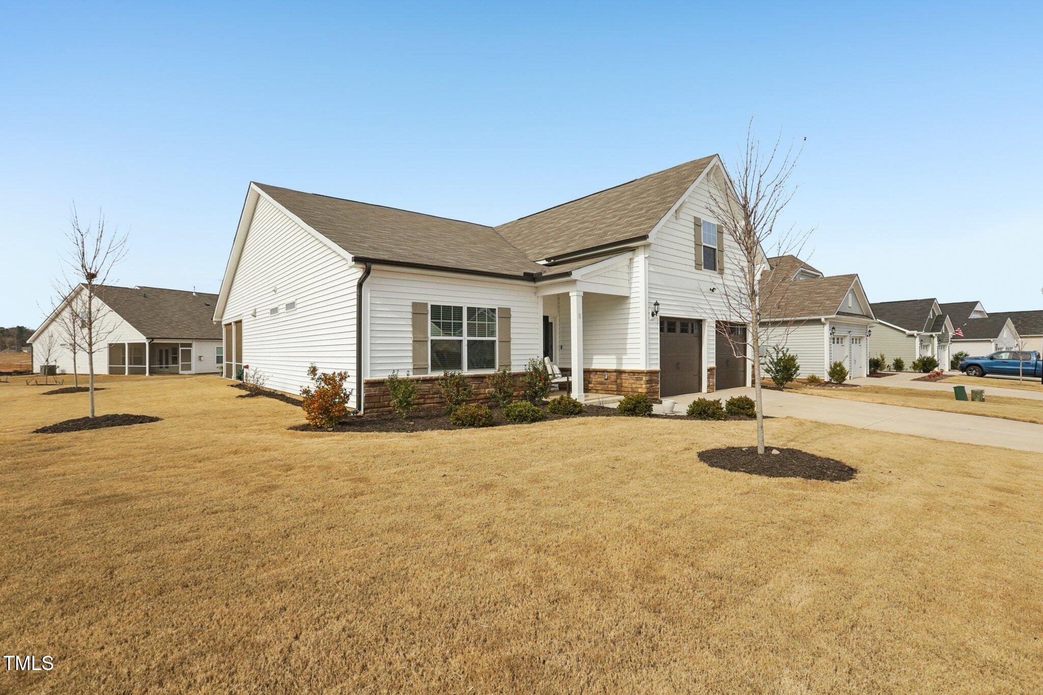 5 Pickerel Crest Way