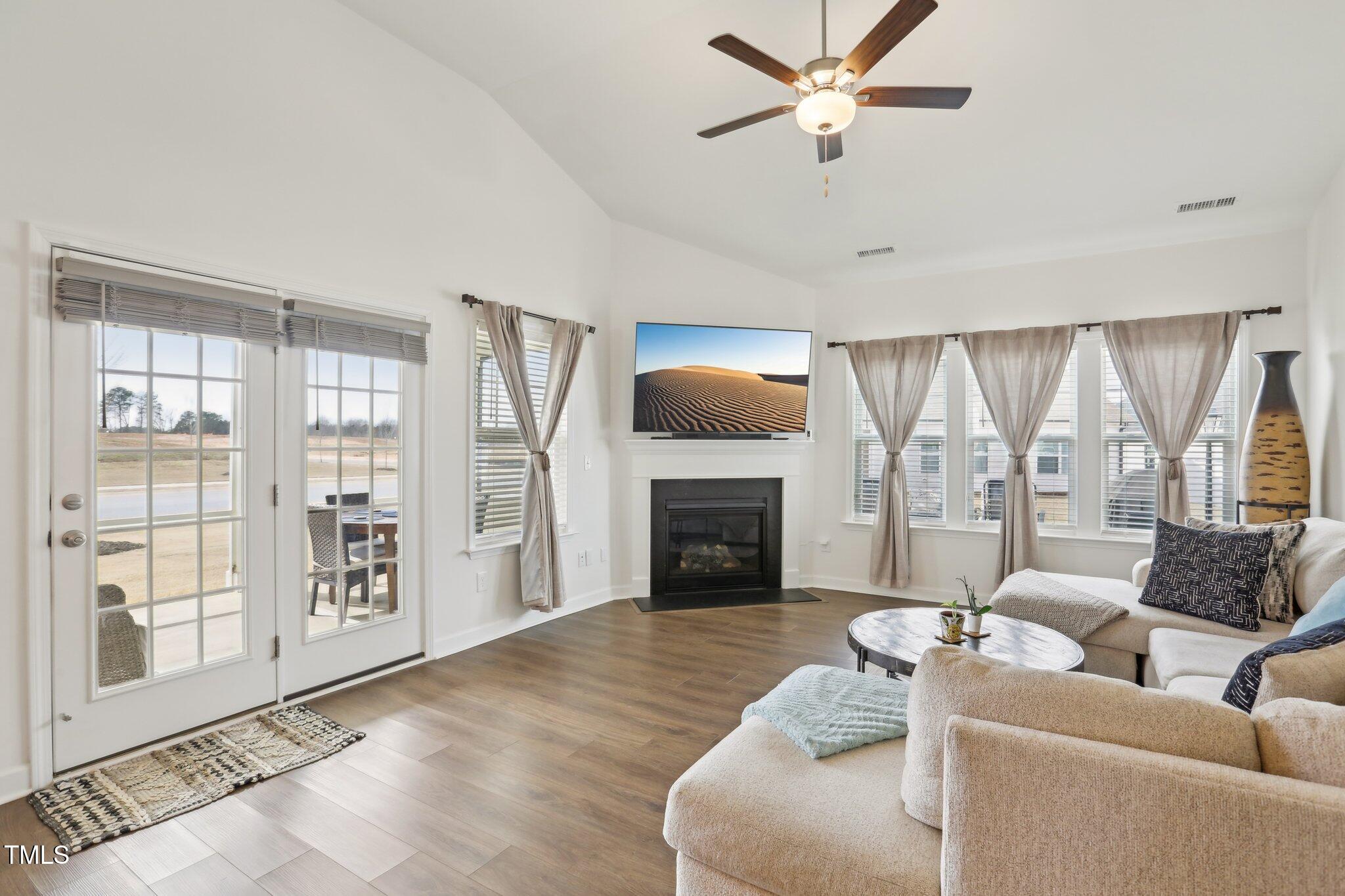 5 Pickerel Crest Way