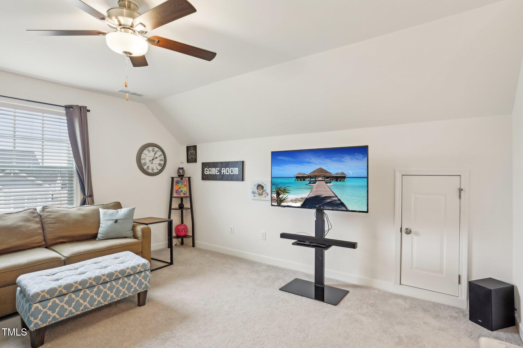 5 Pickerel Crest Way