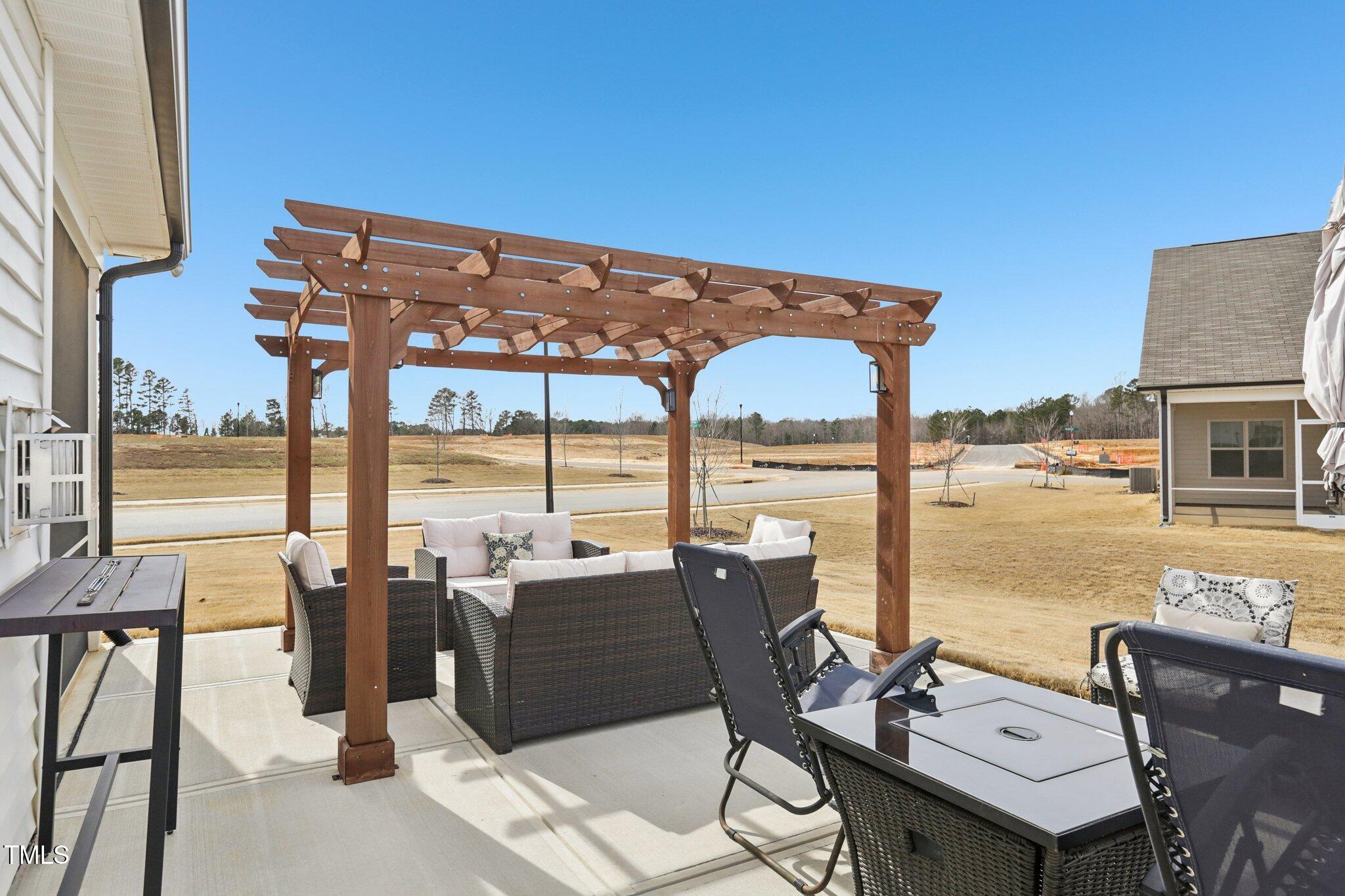 5 Pickerel Crest Way