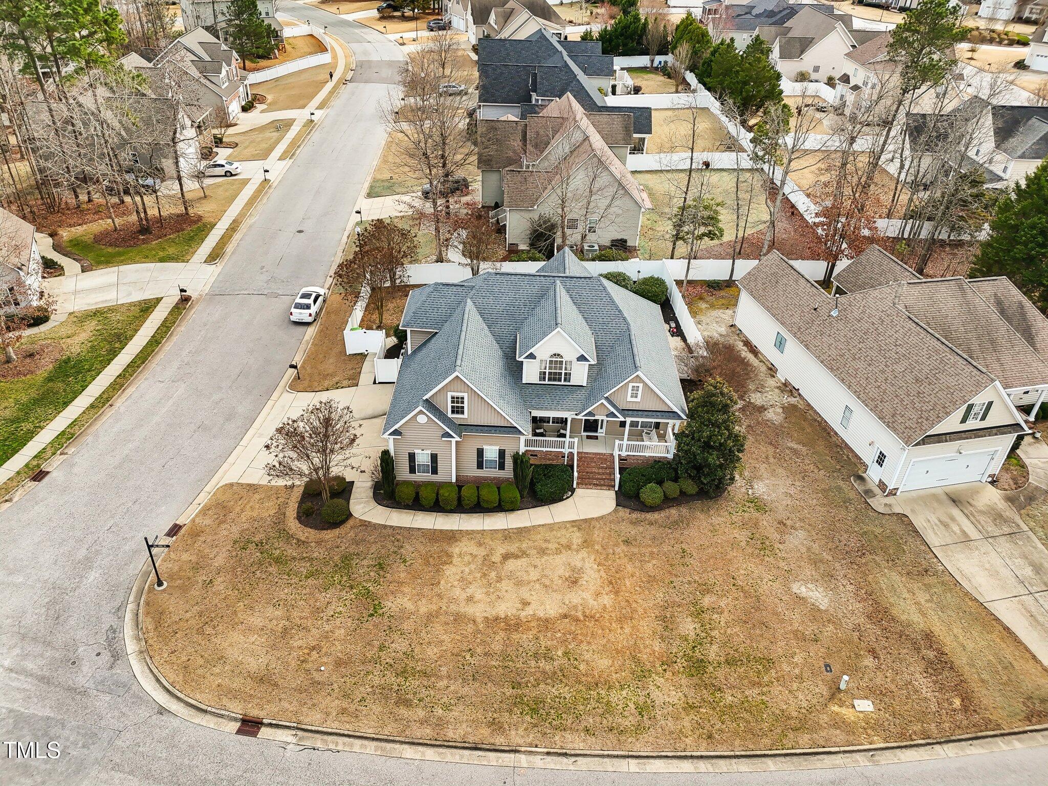 22 Hill Lane