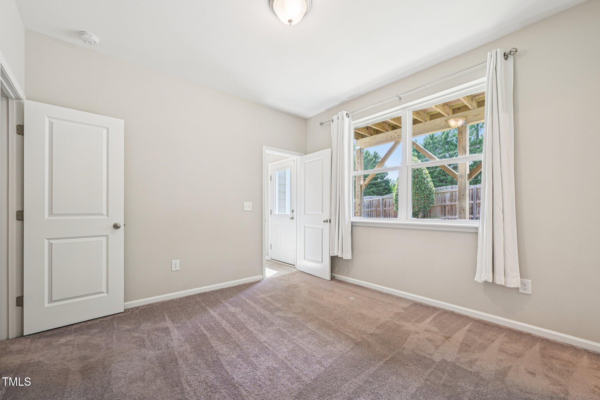 2268 Red Knot Lane