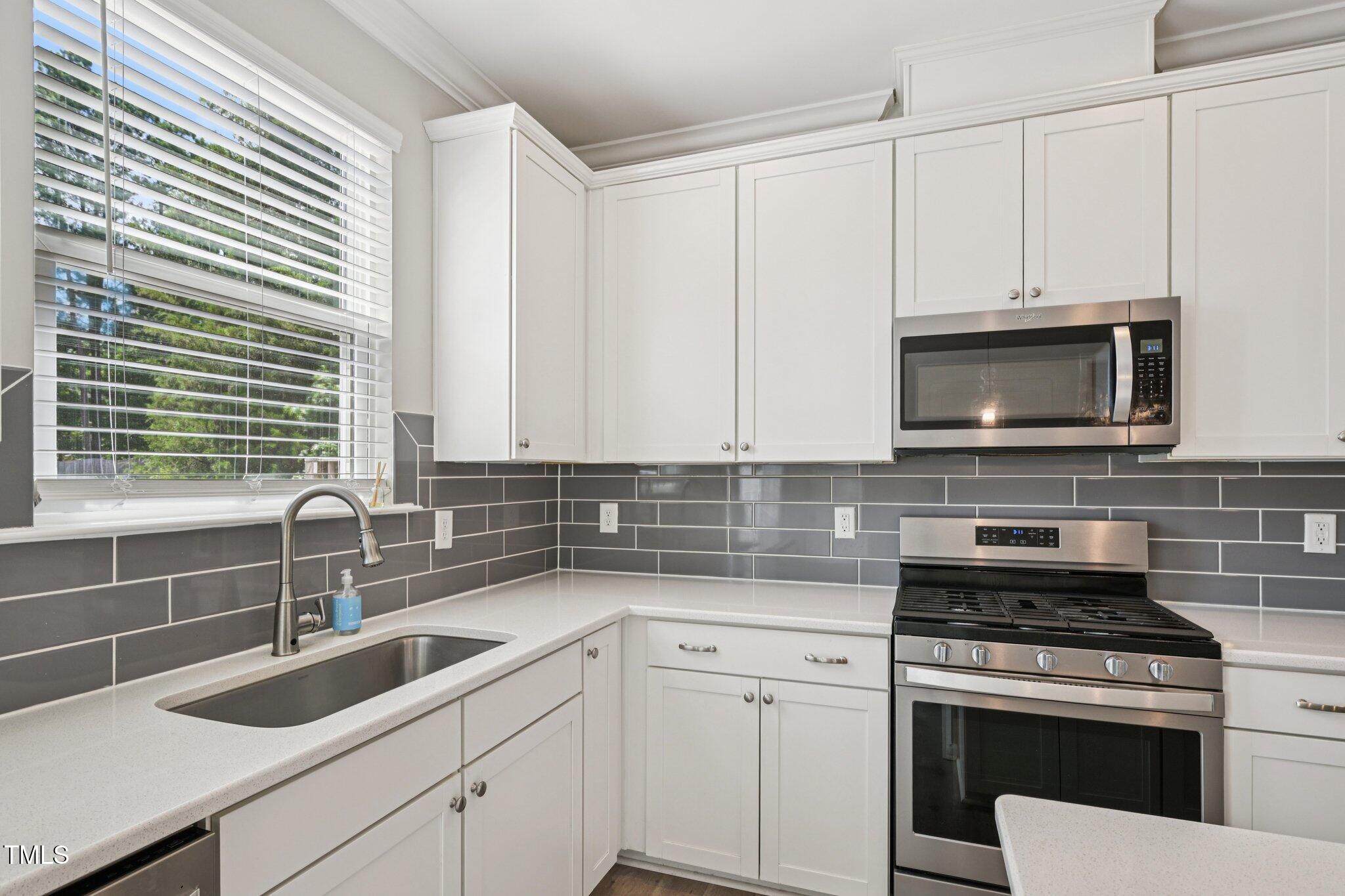 2268 Red Knot Lane