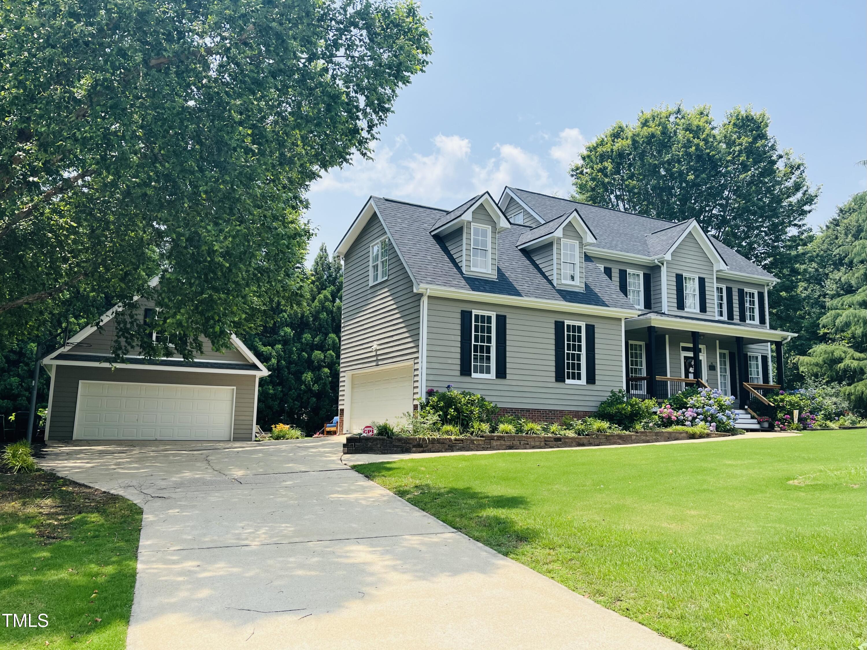 8517 Falkirk Ridge Court