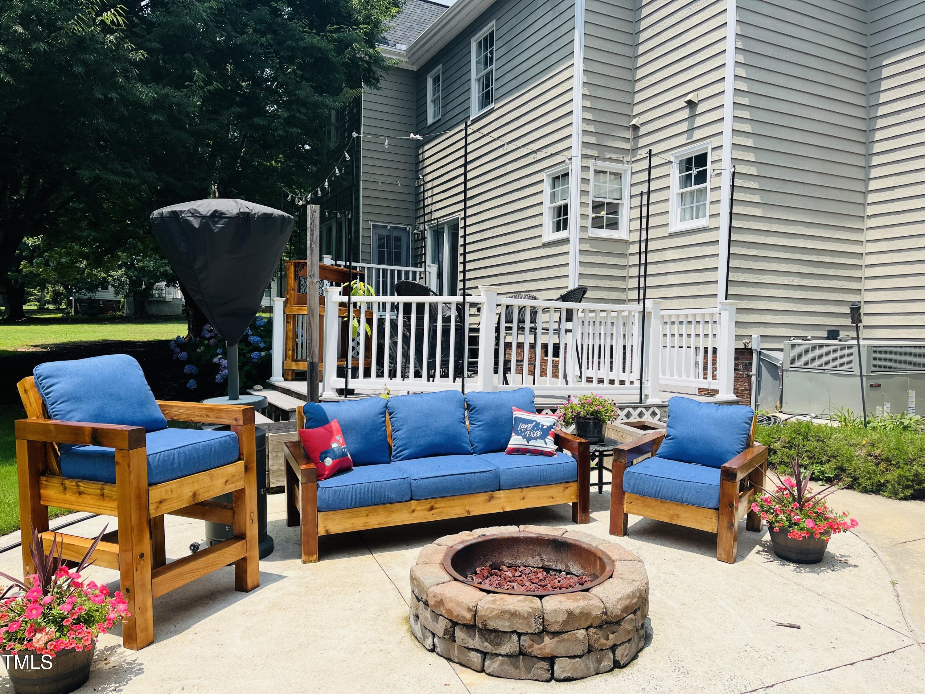 8517 Falkirk Ridge Court