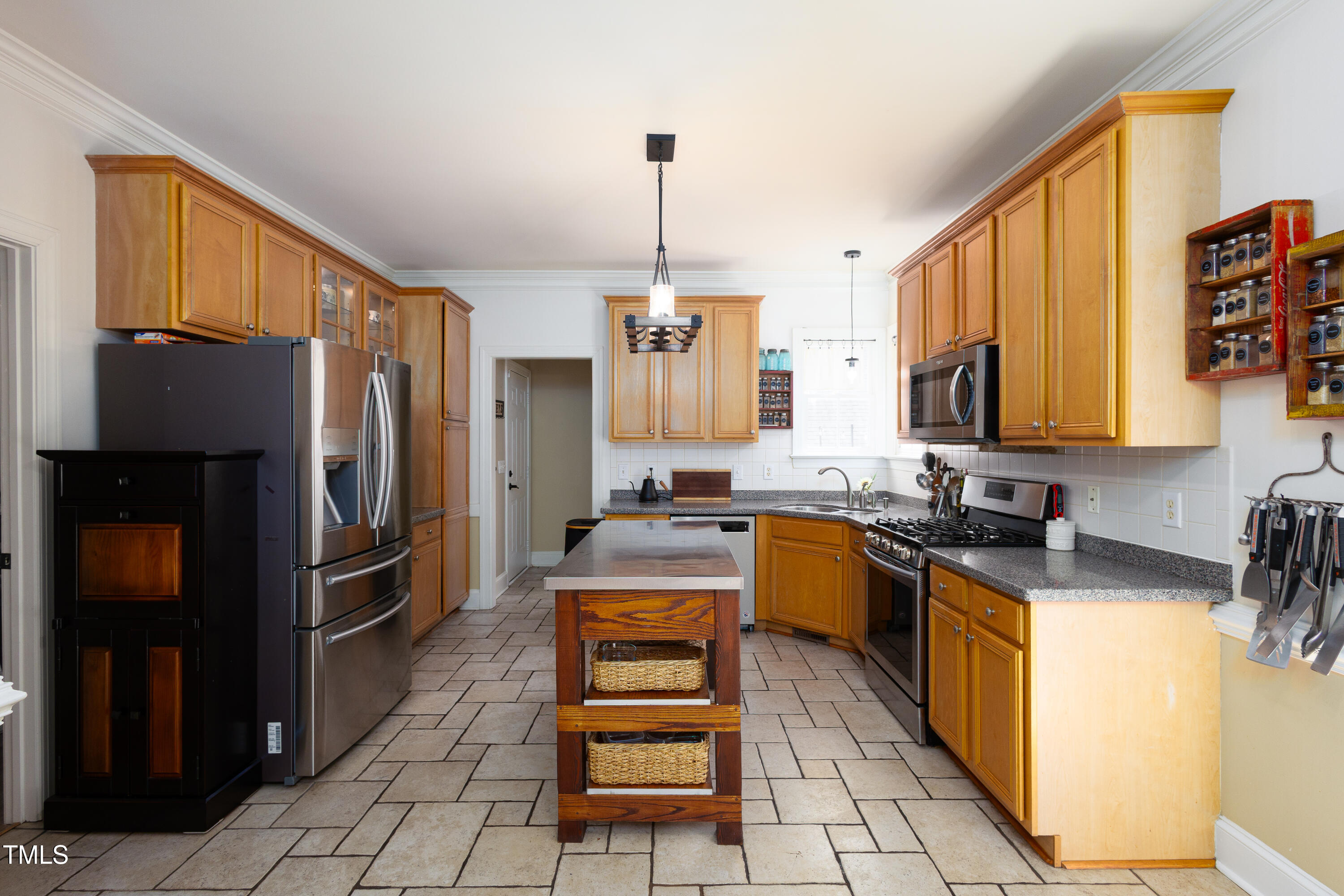 8517 Falkirk Ridge Court