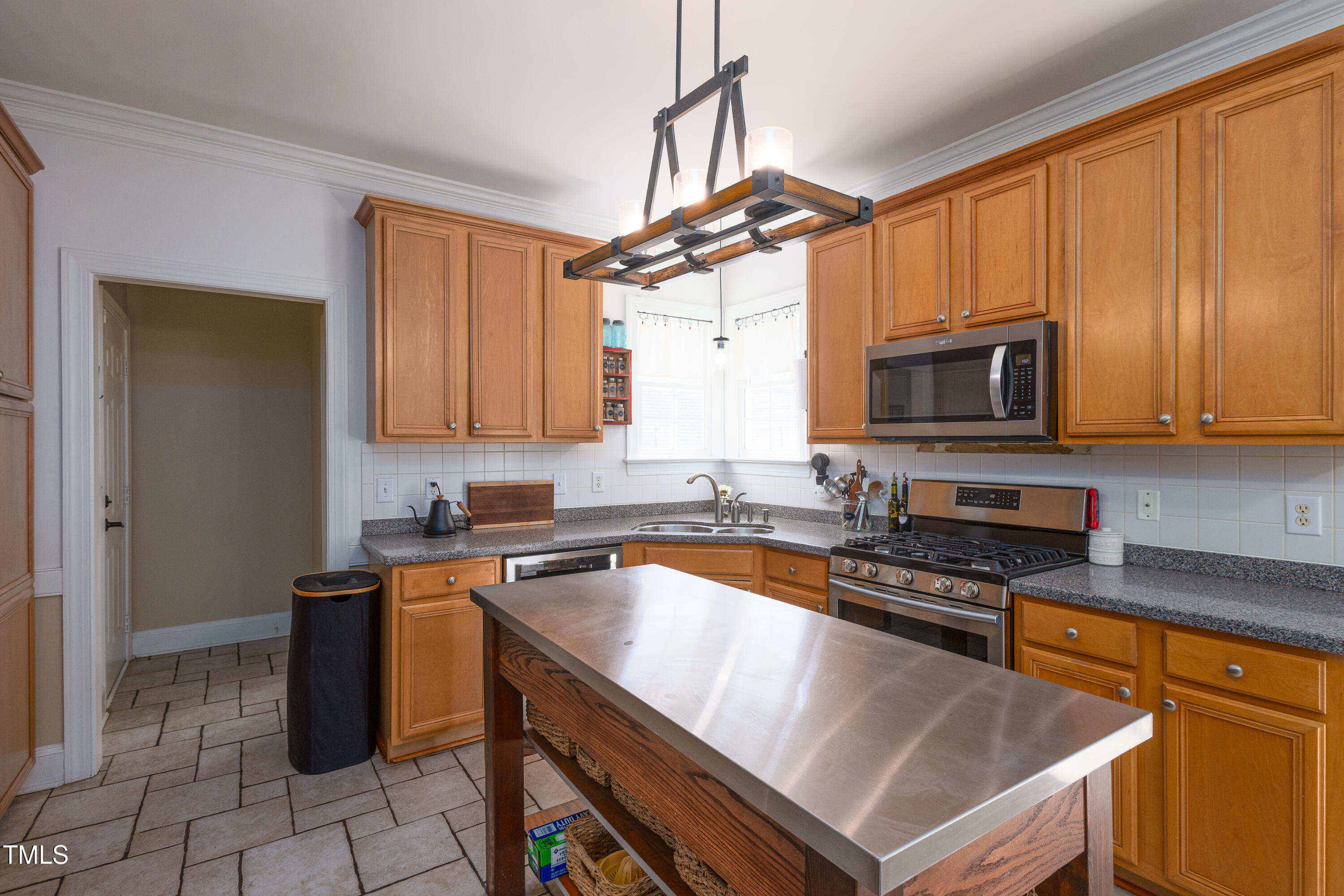 8517 Falkirk Ridge Court