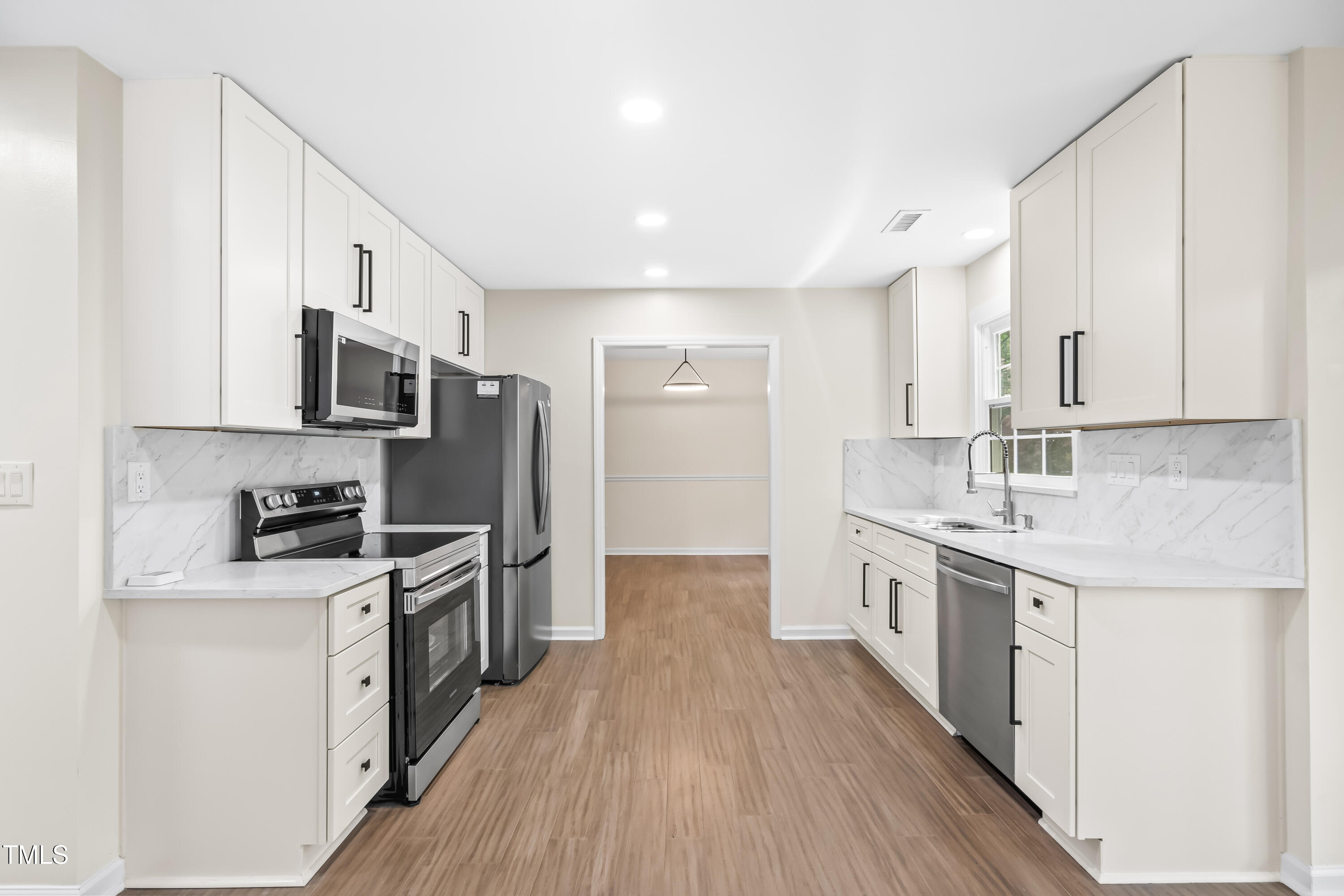 214 Wax Myrtle Court