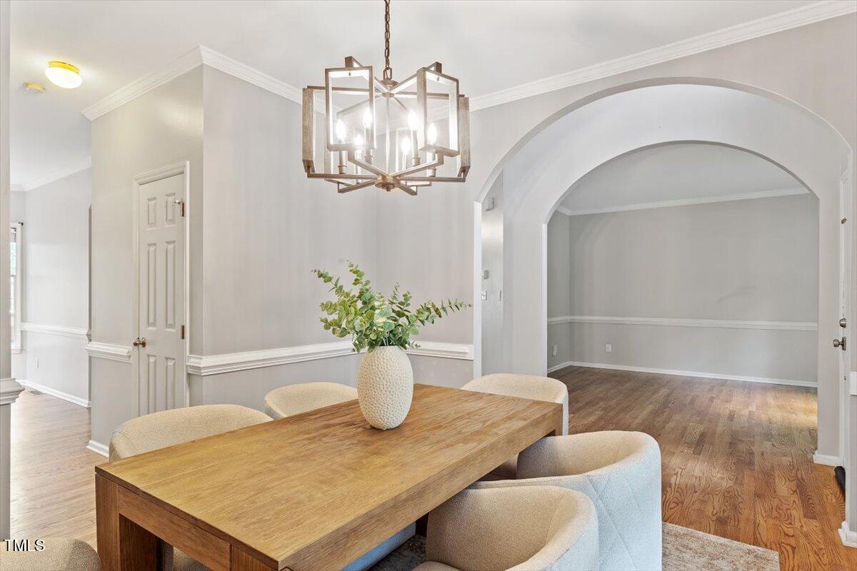 9400 Leslieshire Drive