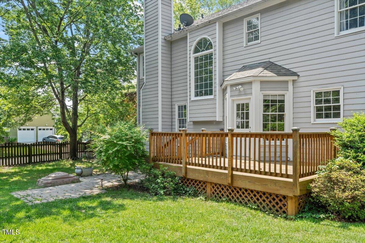 9400 Leslieshire Drive
