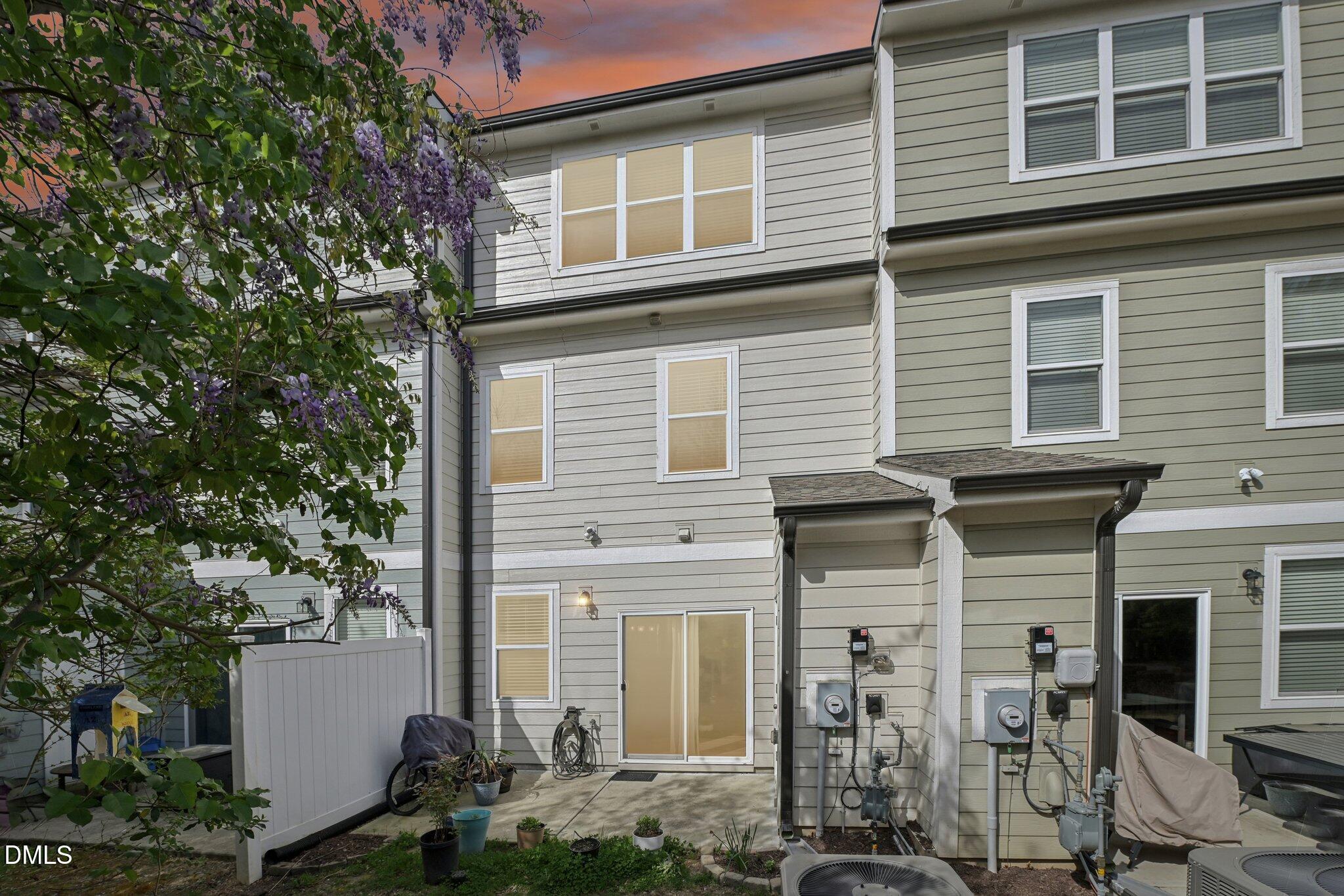 324 Old Grove Lane