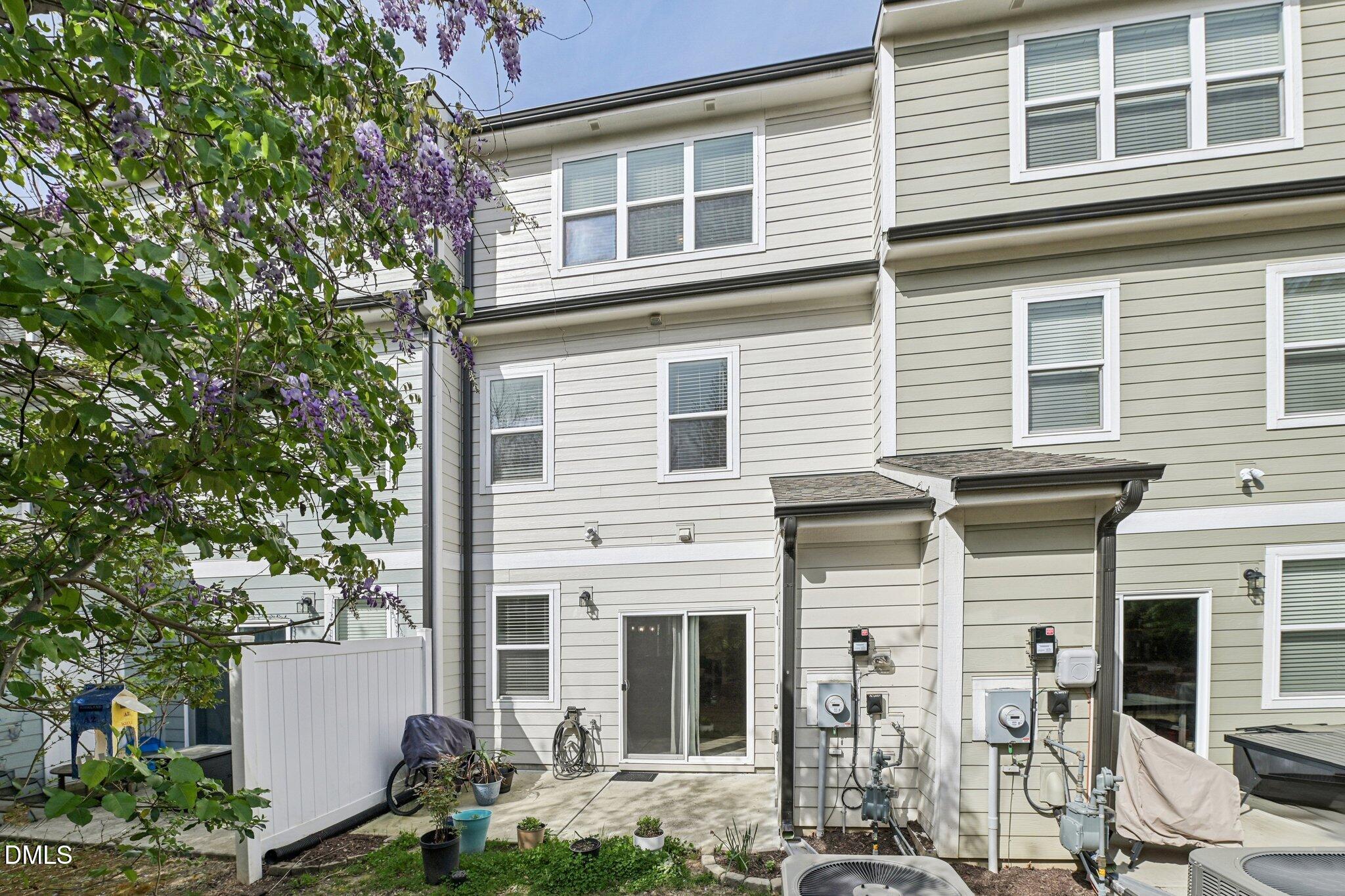 324 Old Grove Lane