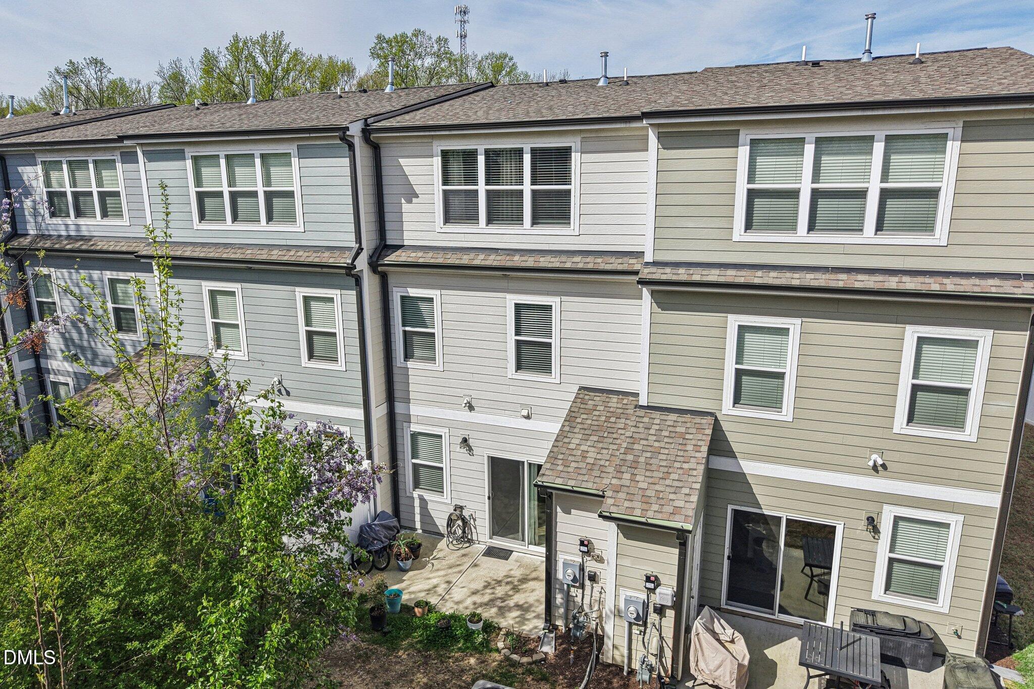 324 Old Grove Lane