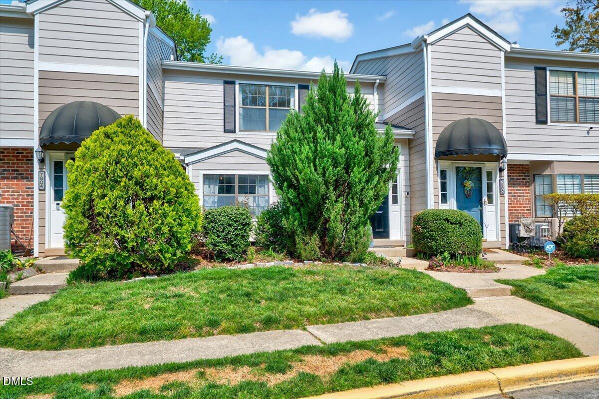 7802 Falcon Rest Circle