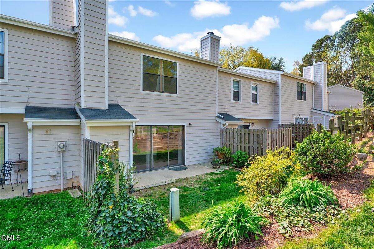 7802 Falcon Rest Circle