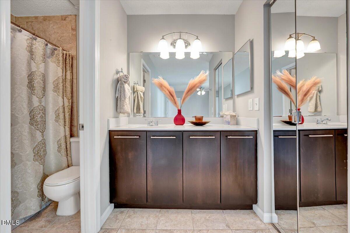 7802 Falcon Rest Circle