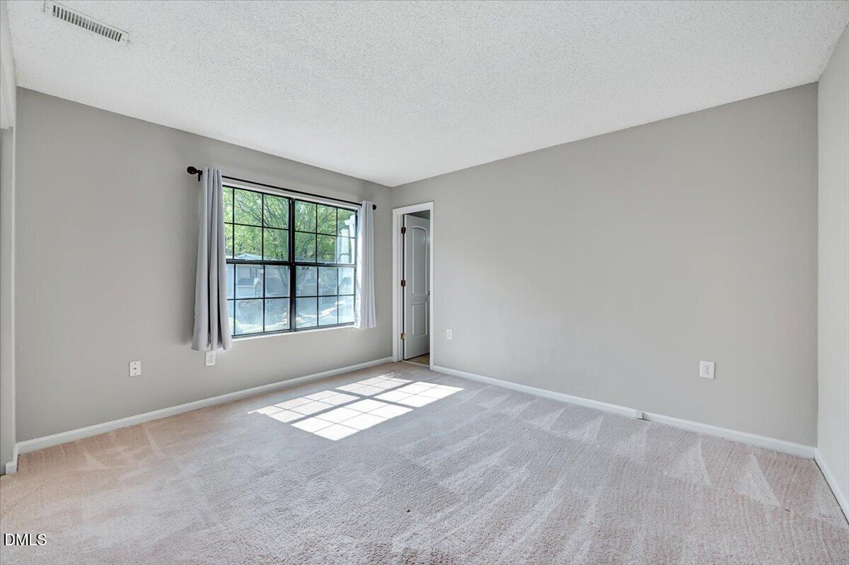 7802 Falcon Rest Circle