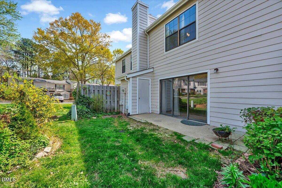 7802 Falcon Rest Circle