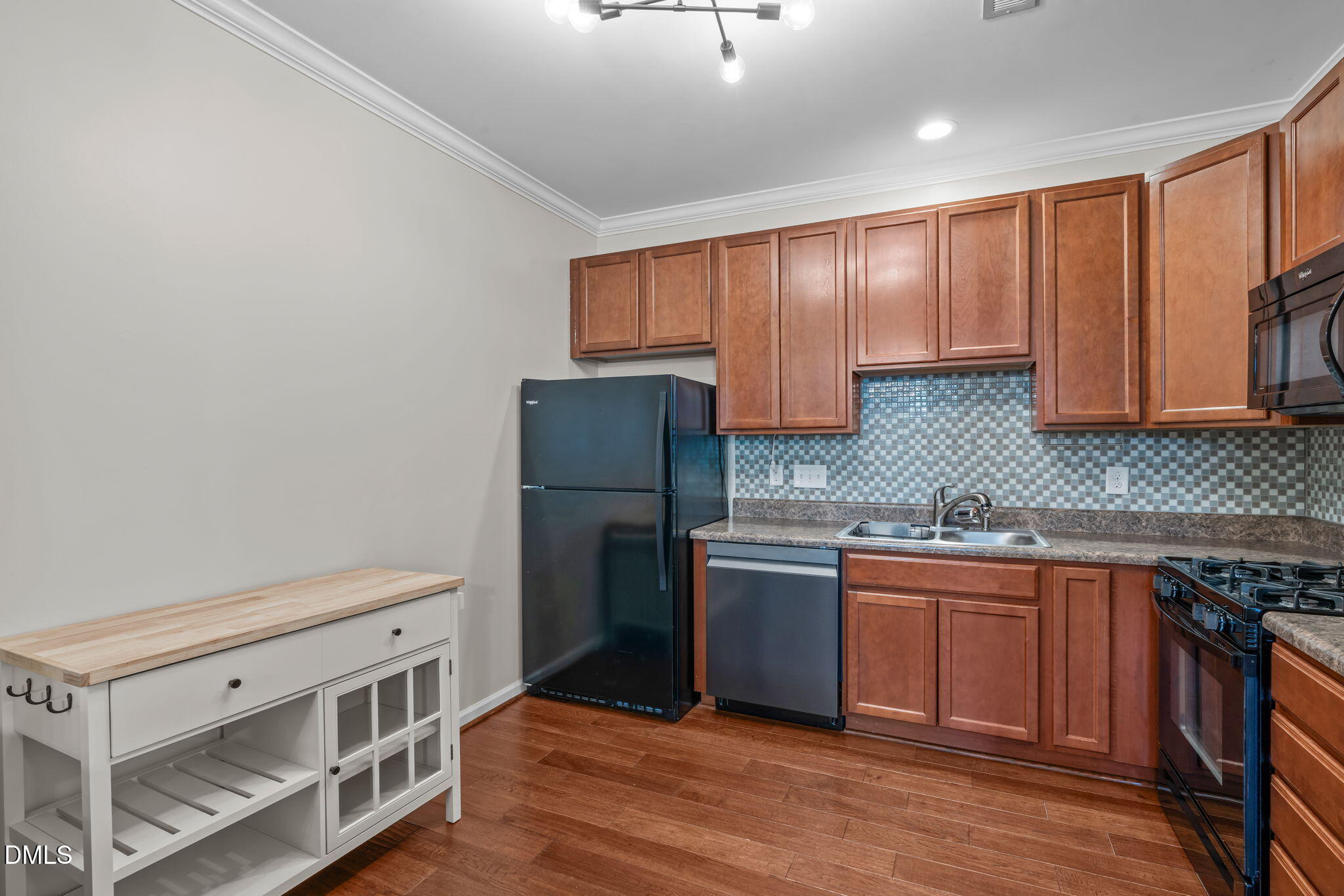 2120 Breezeway Drive # 104