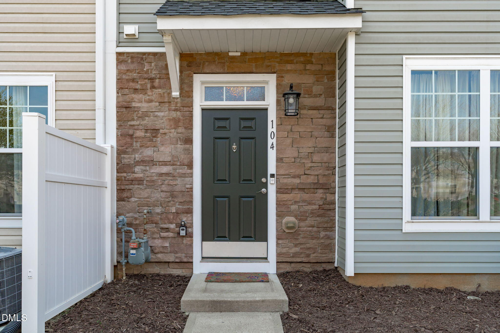 2120 Breezeway Drive # 104