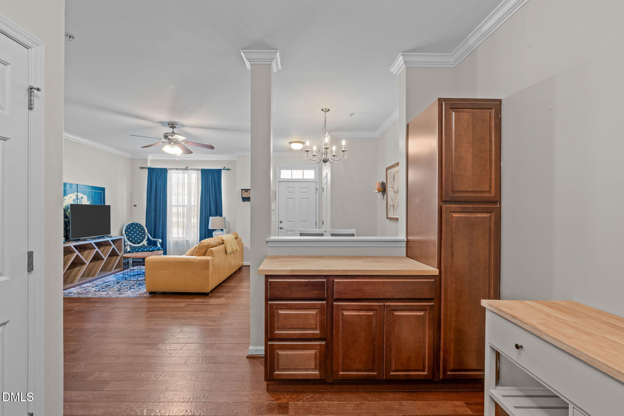 2120 Breezeway Drive # 104
