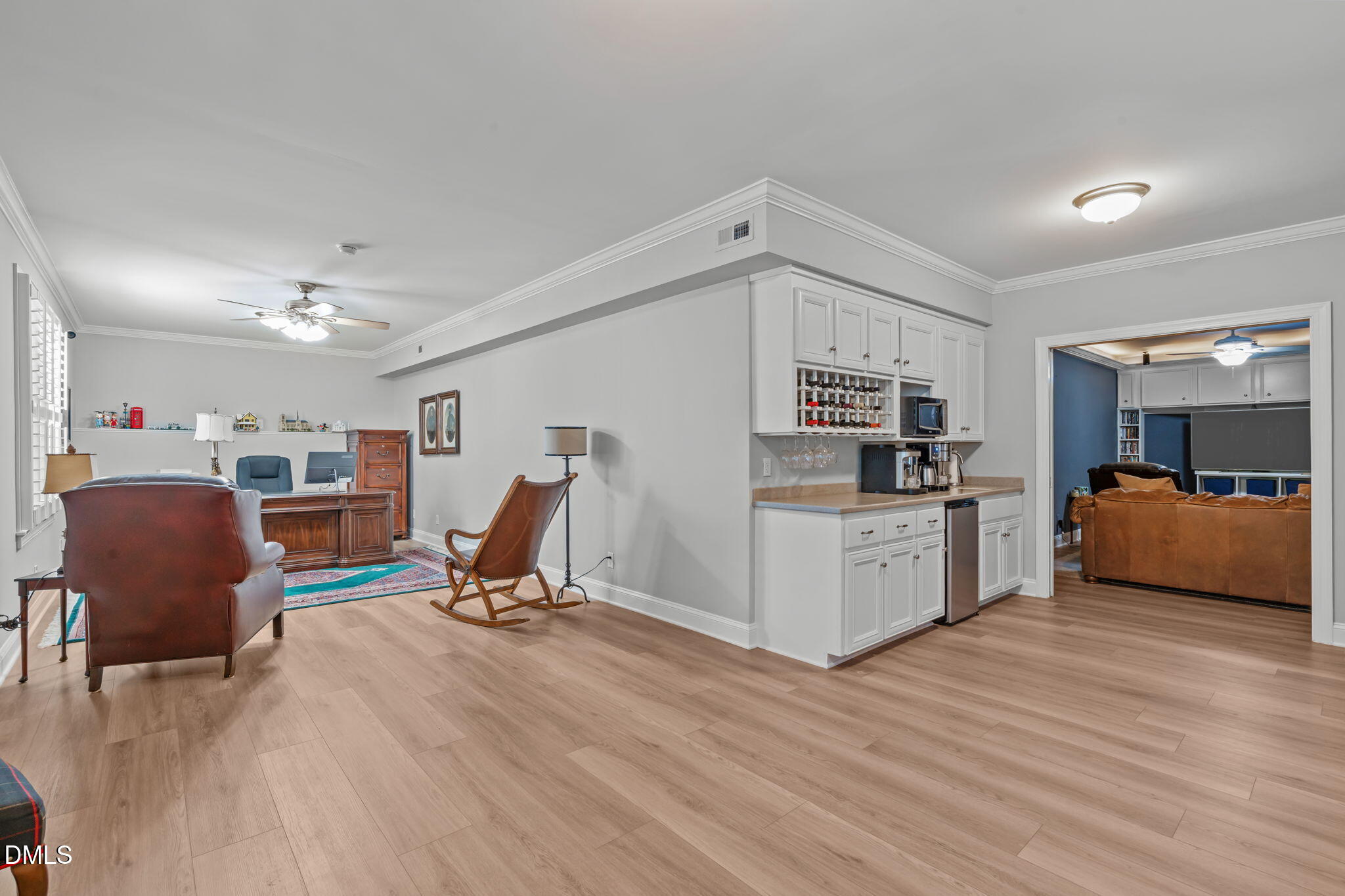 6001 Drumquin Drive