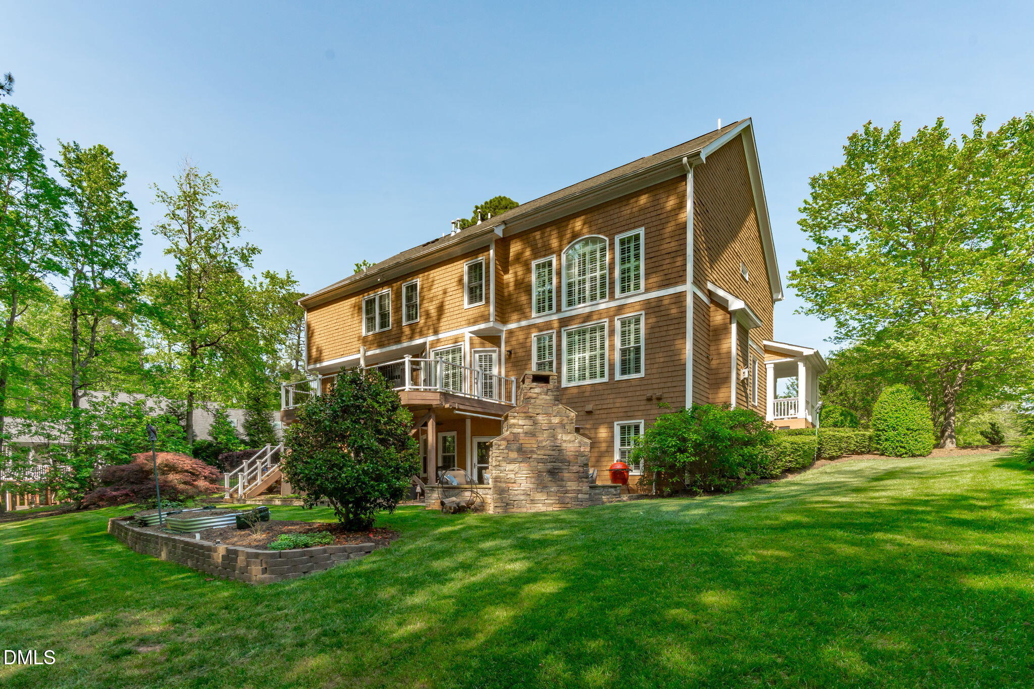 6001 Drumquin Drive
