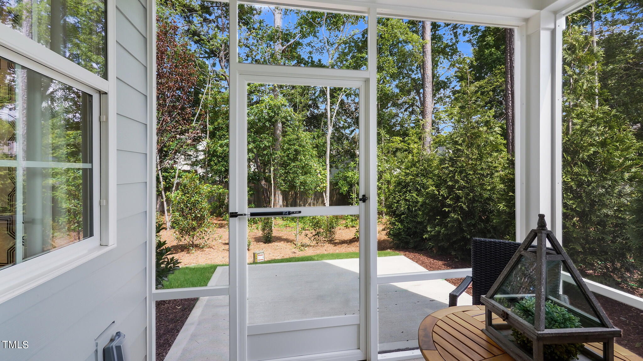 212 Deercroft Drive