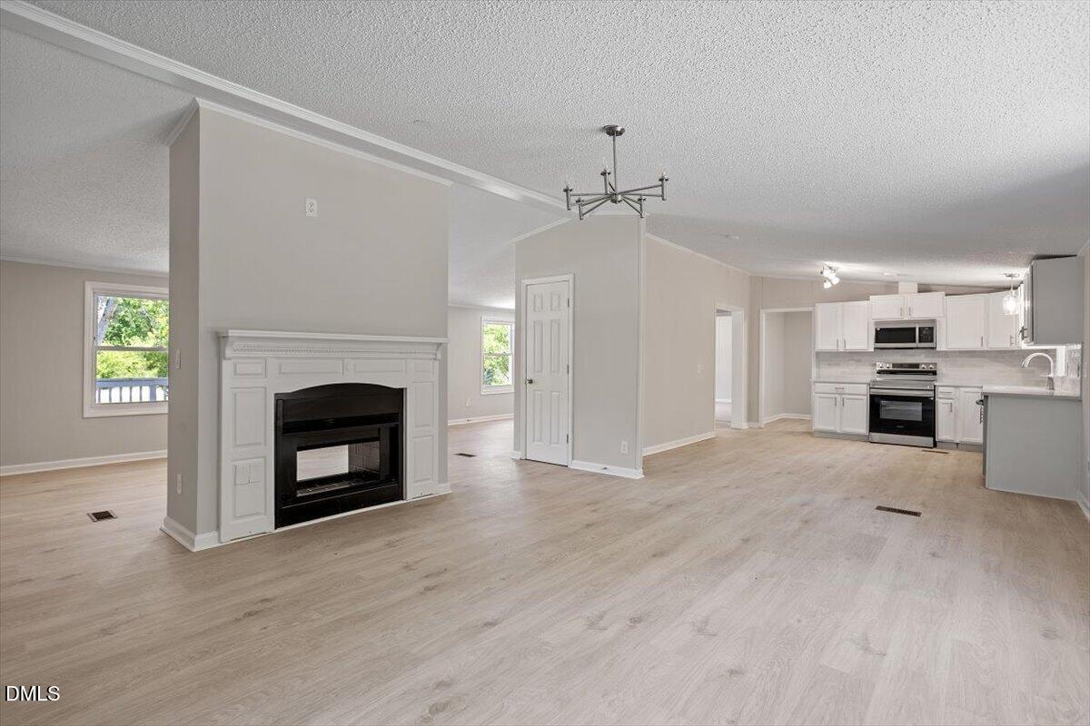 3356 Dandelion Lane