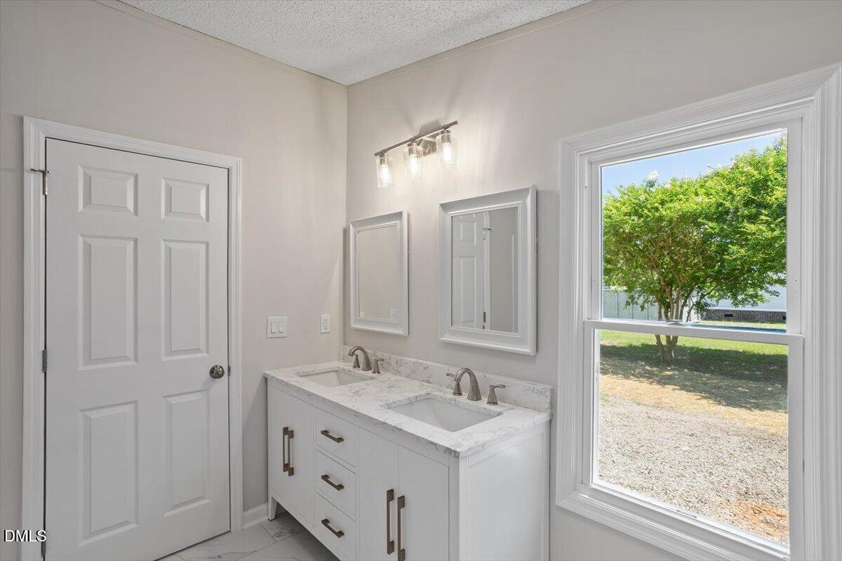 3356 Dandelion Lane