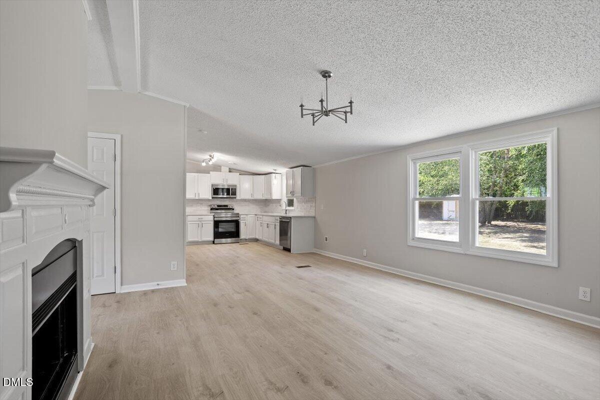 3356 Dandelion Lane