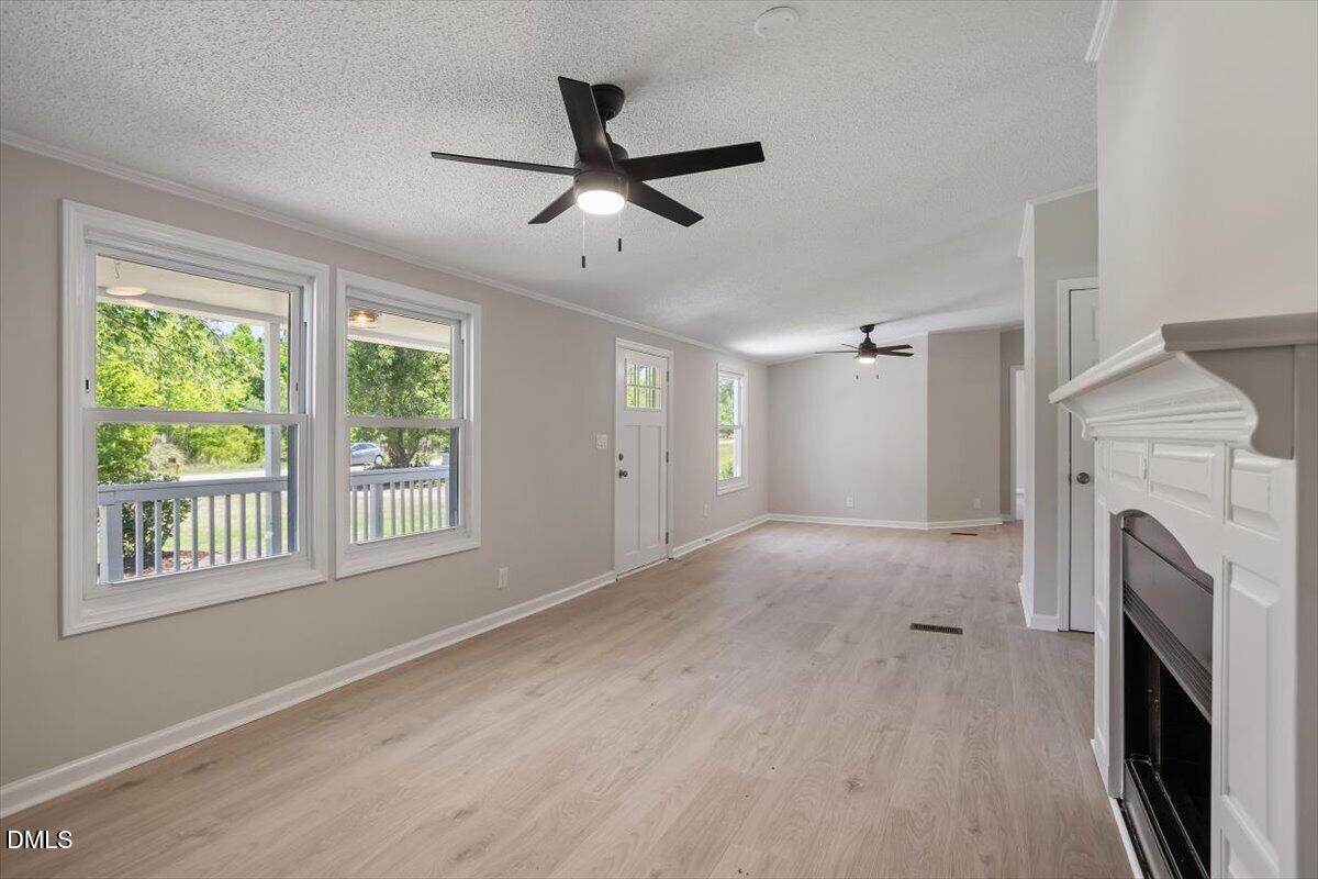 3356 Dandelion Lane