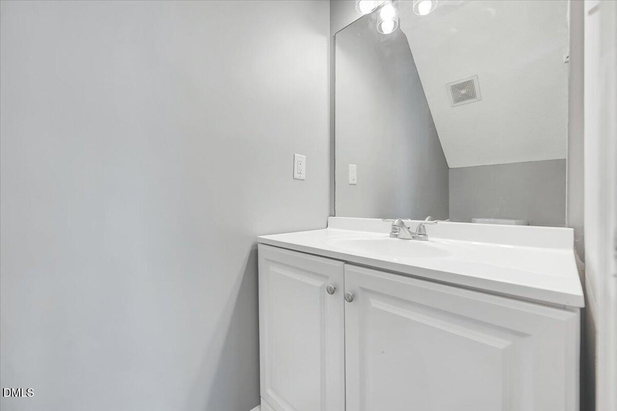 4704 Windblown Court