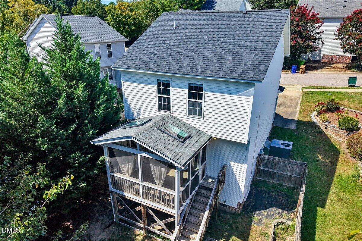 4704 Windblown Court