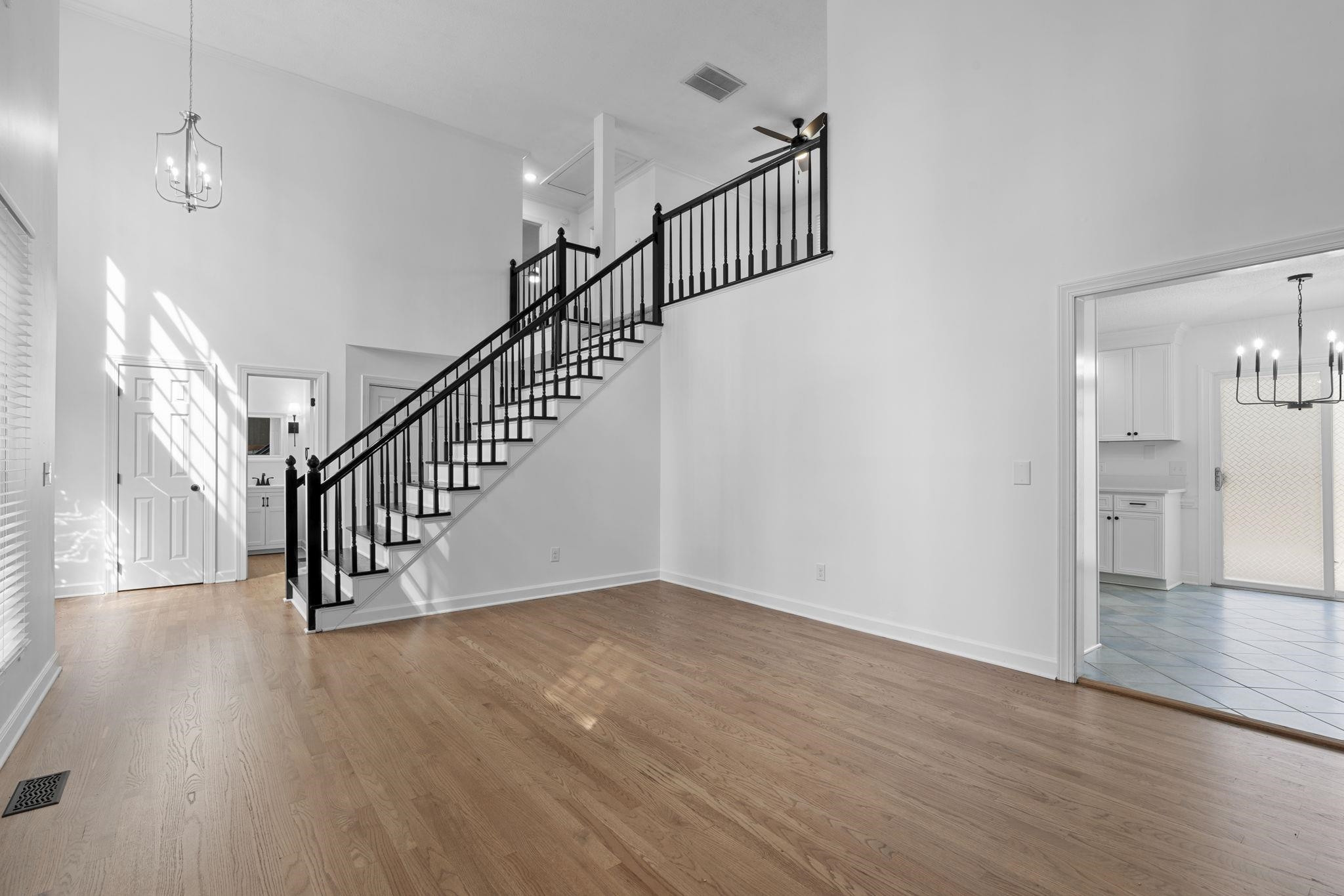 3417 Donner Trail