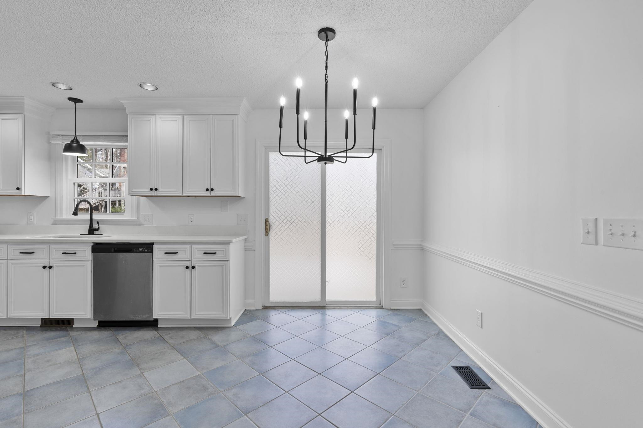 3417 Donner Trail