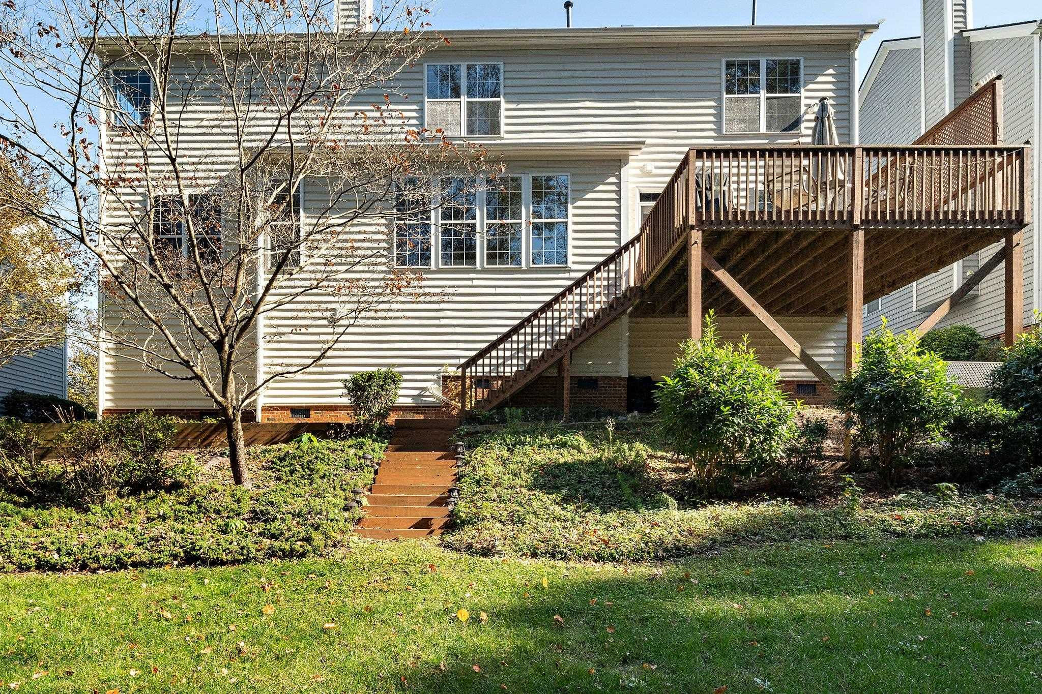 707 Hillsford Lane