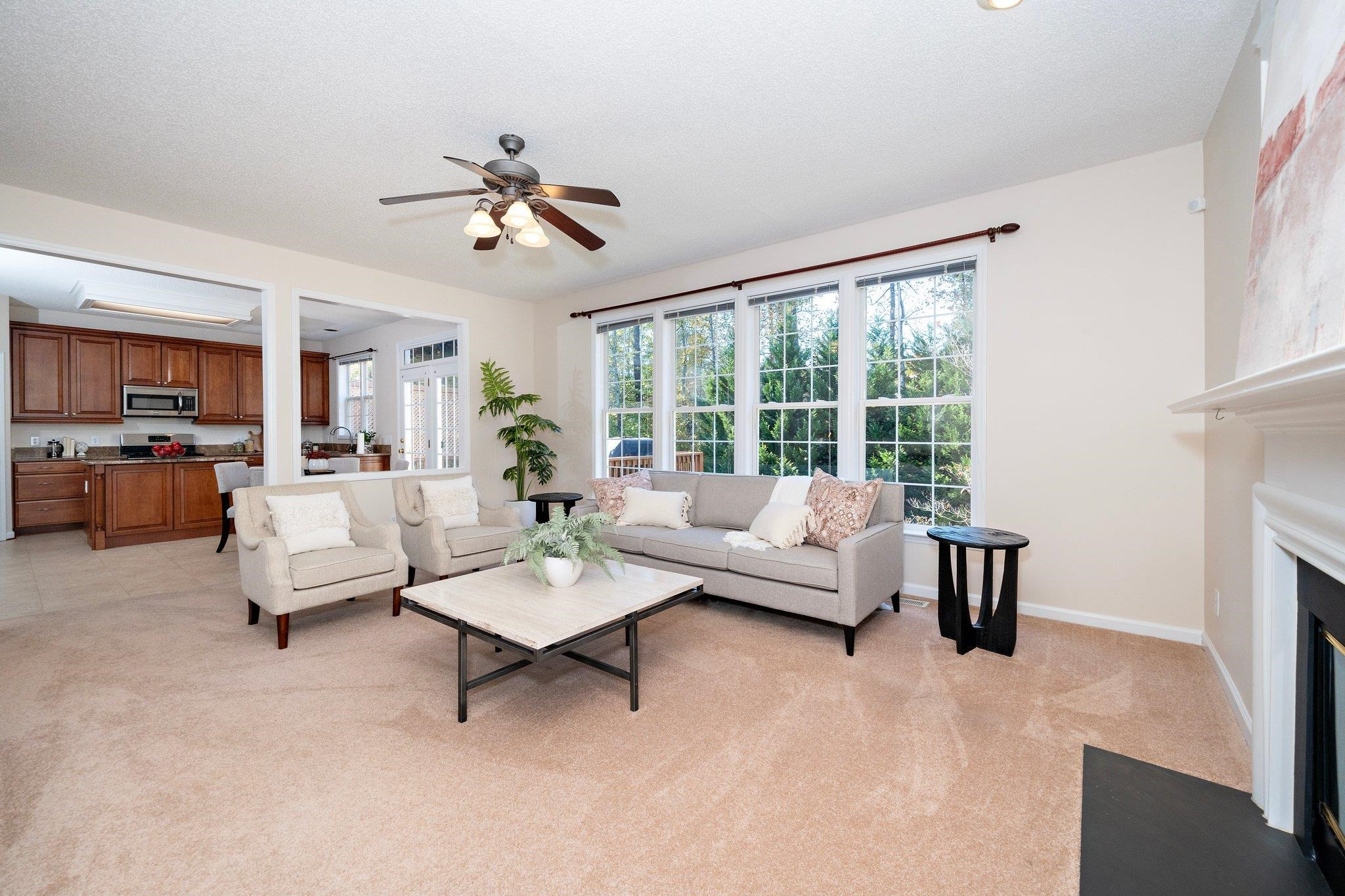 707 Hillsford Lane