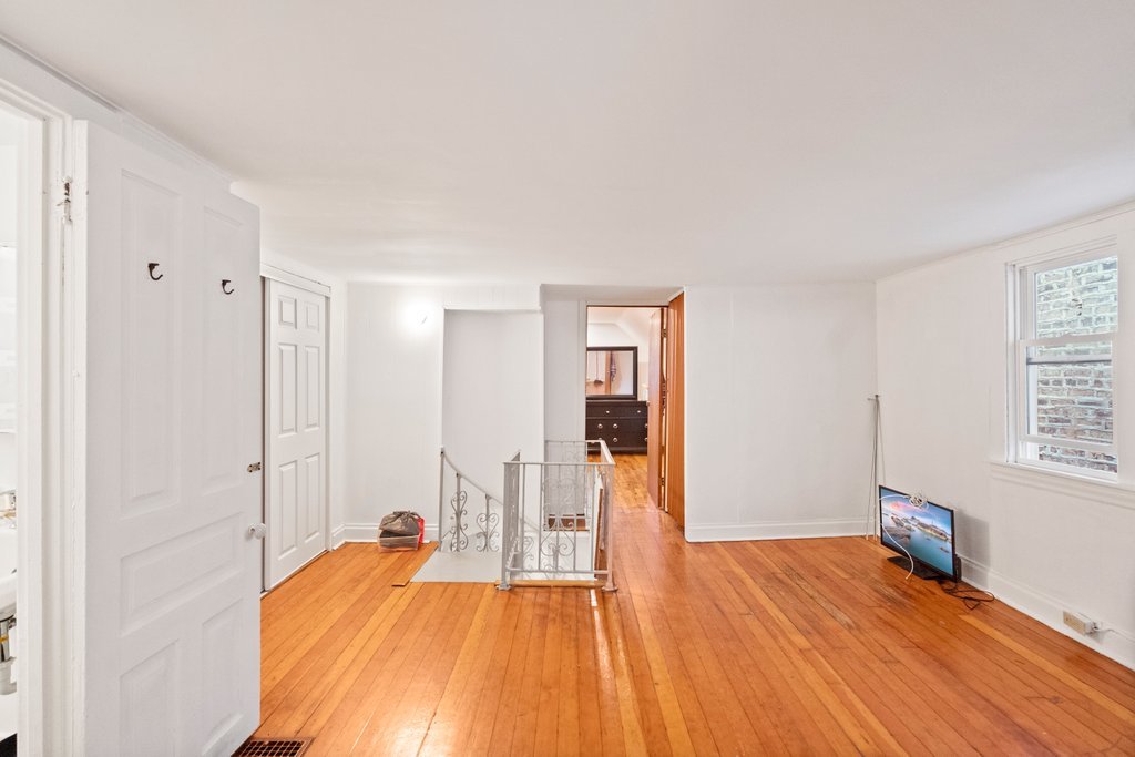 1436 N Campbell Avenue