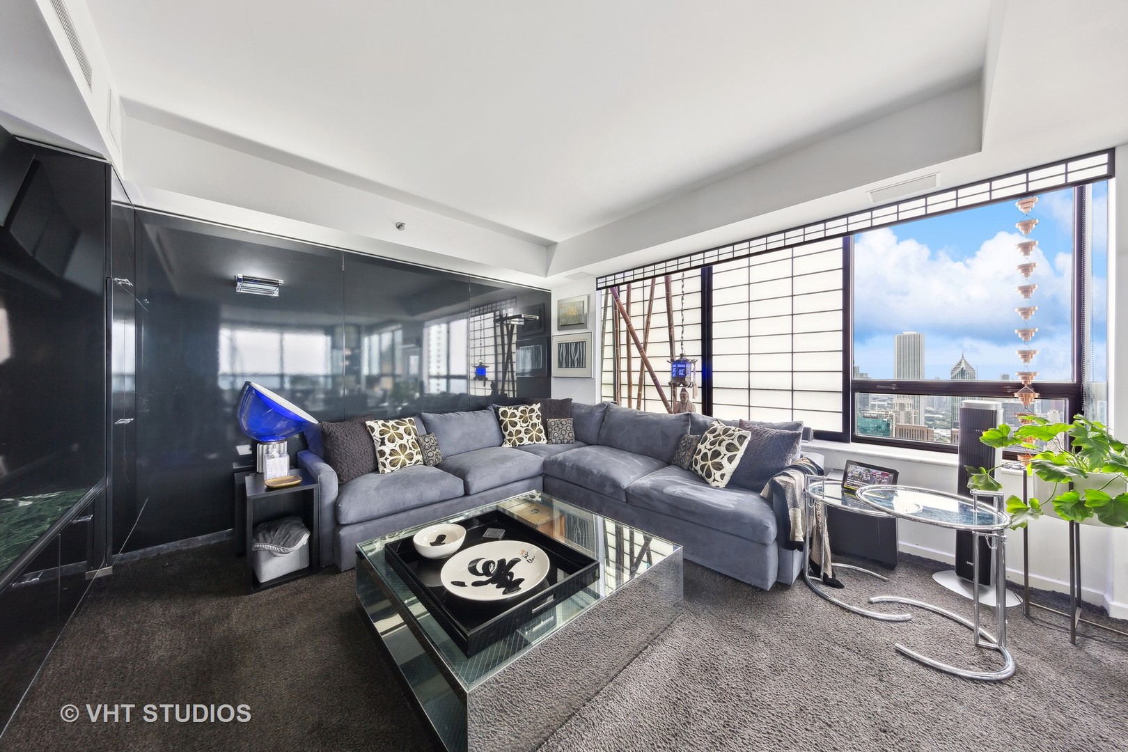 180 E Pearson Street Unit: 6907