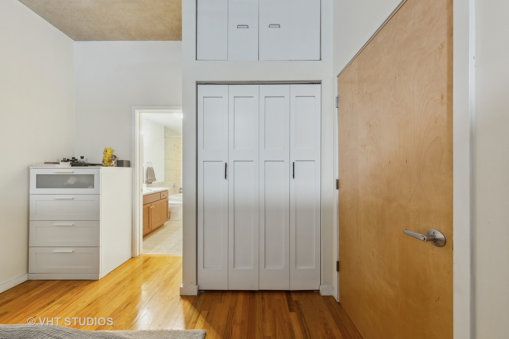630 N Franklin Street Unit: 602