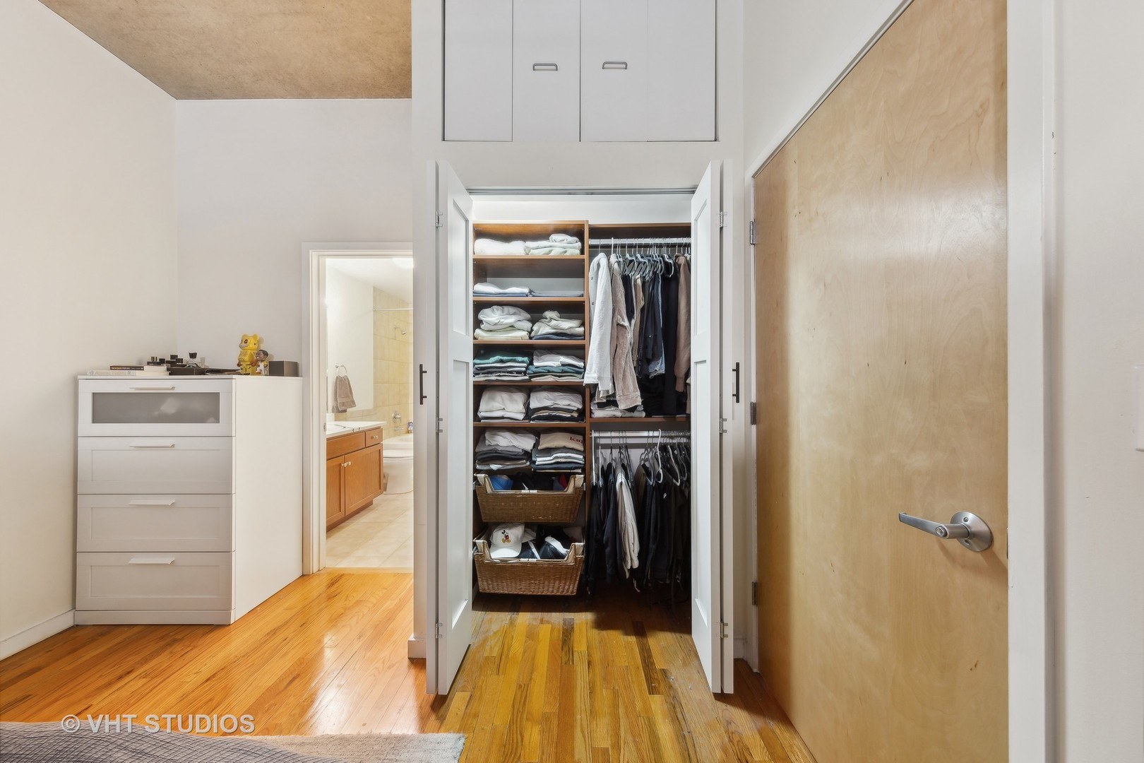 630 N Franklin Street Unit: 602